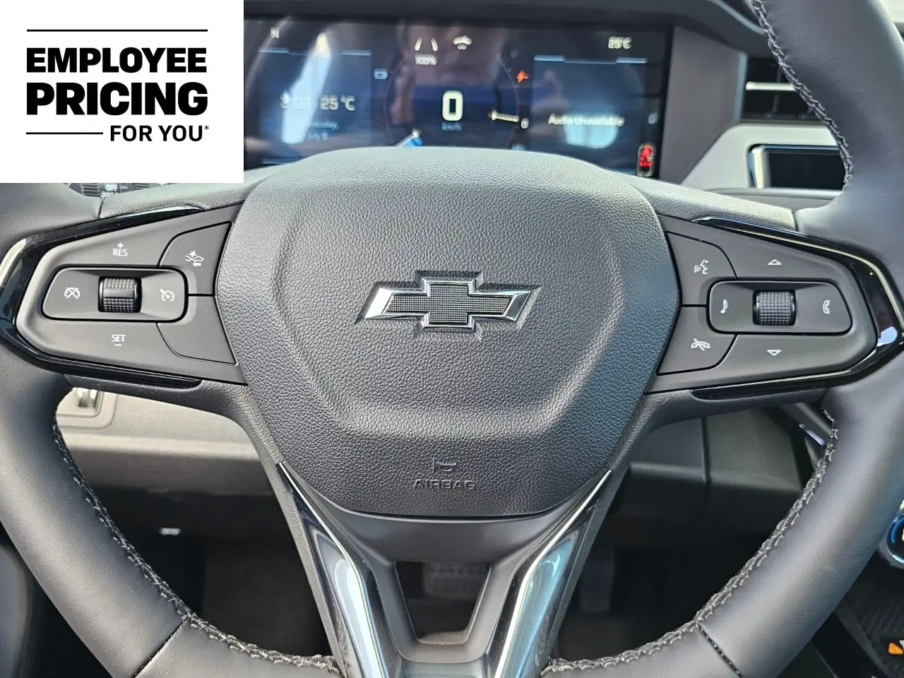 Chevrolet Bolt photo Chevrolet Bolt