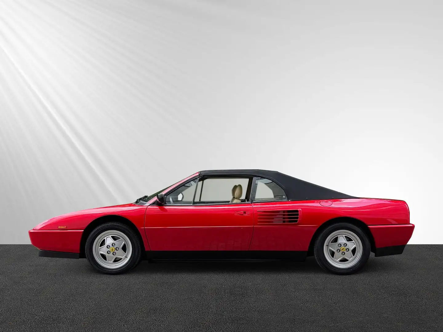 Ferrari Mondial T Cabrio, 15.000EUR invenstiert Rouge - 2
