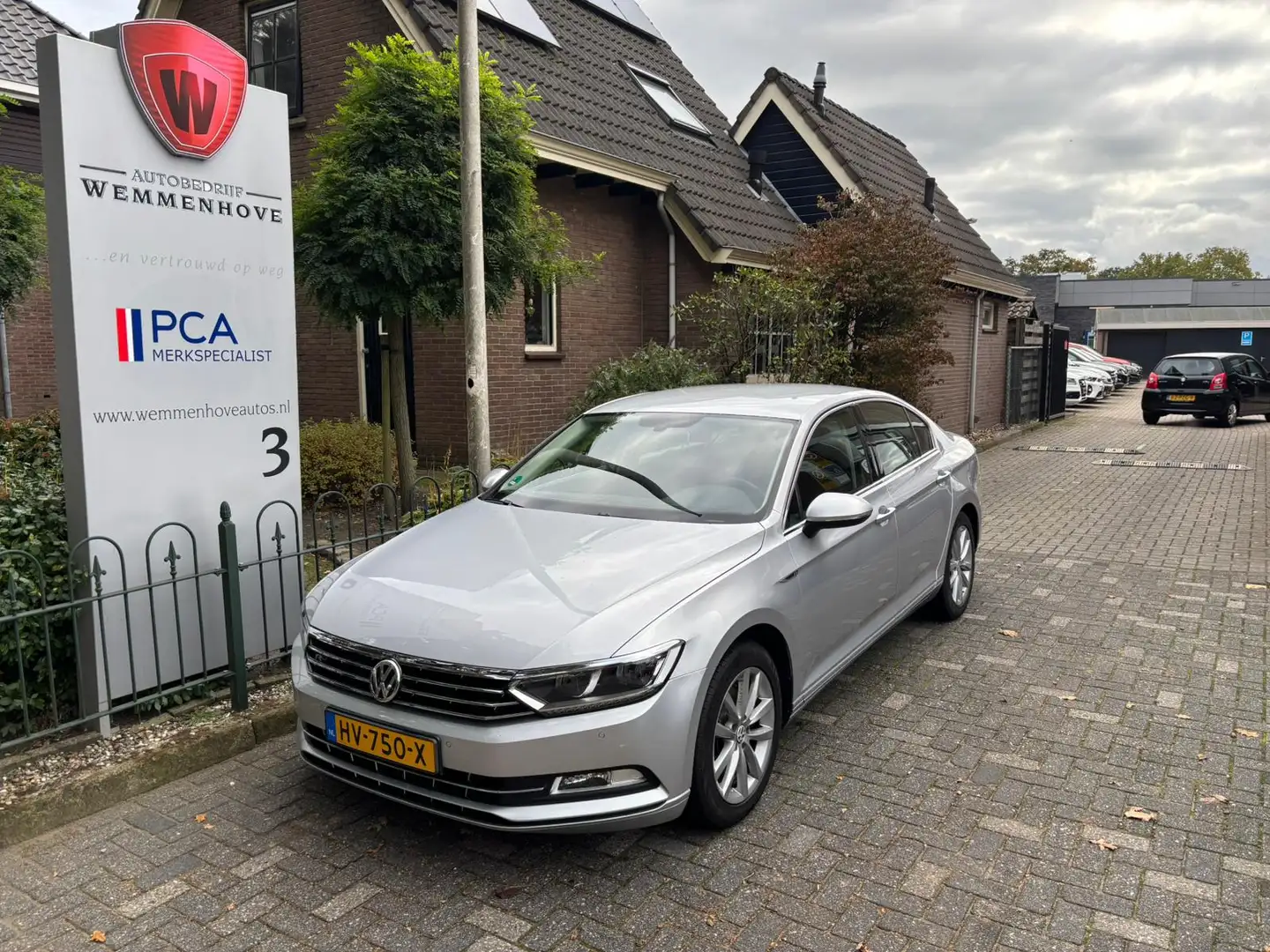 Volkswagen Passat 1.4 TSI ACT Comfortline Grau - 2