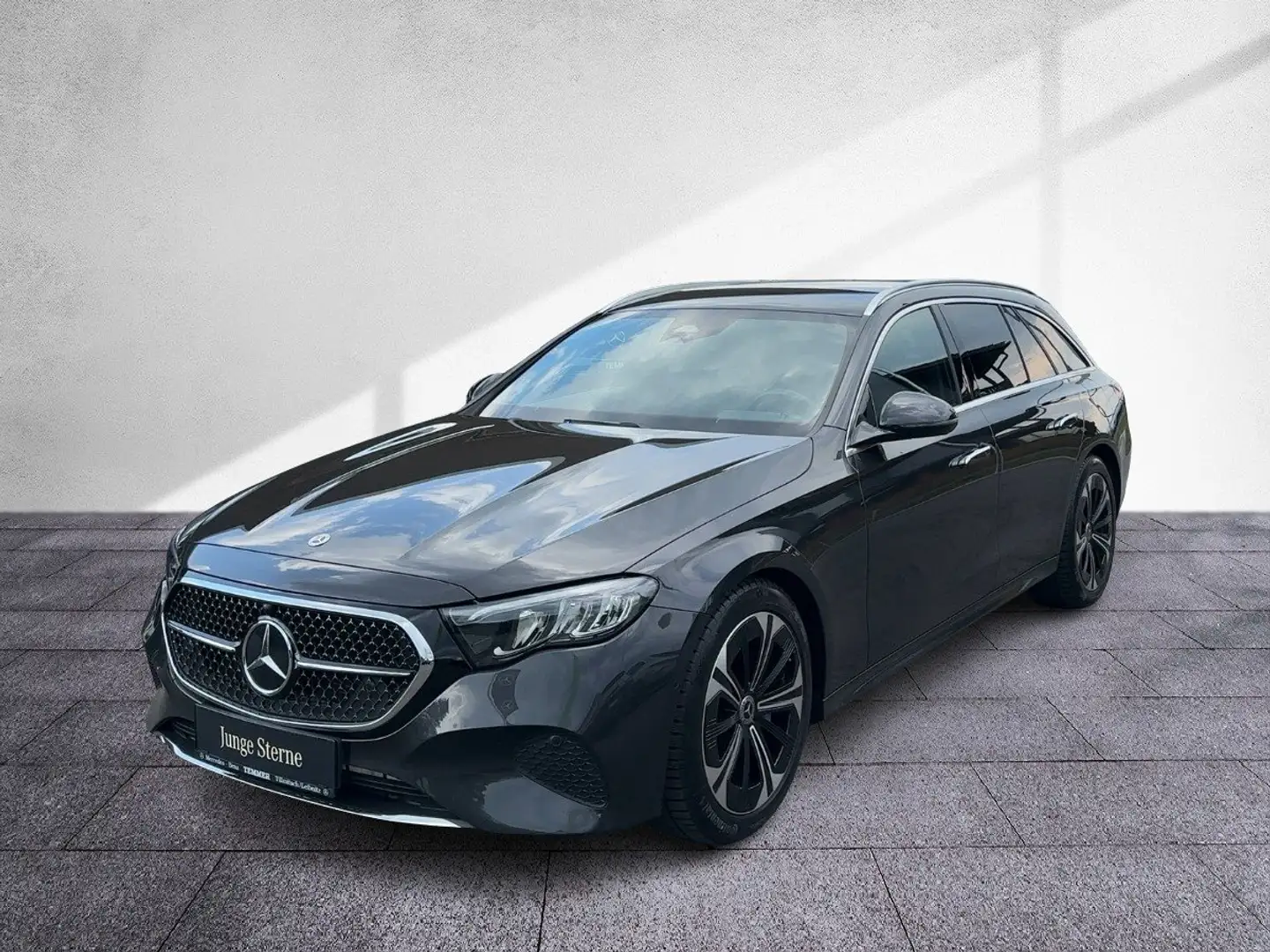 Mercedes-Benz E 300 de 4MATIC T-Modell AVANTGARDE LED DISTR Grau - 2