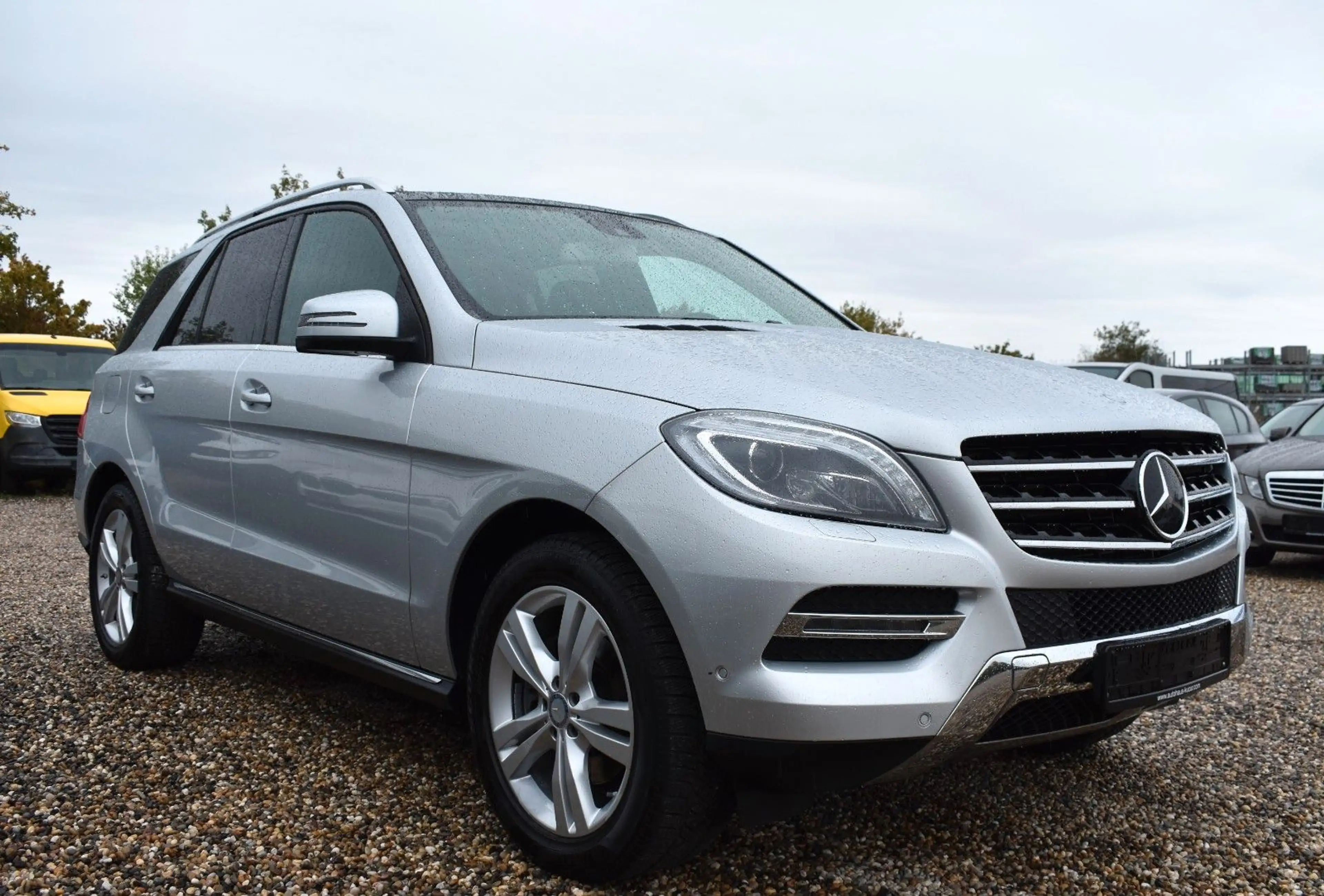 Mercedes-Benz ML 350 CDI BlueTec 4Matic AHK/PANO/DISTRONIC — photo 3