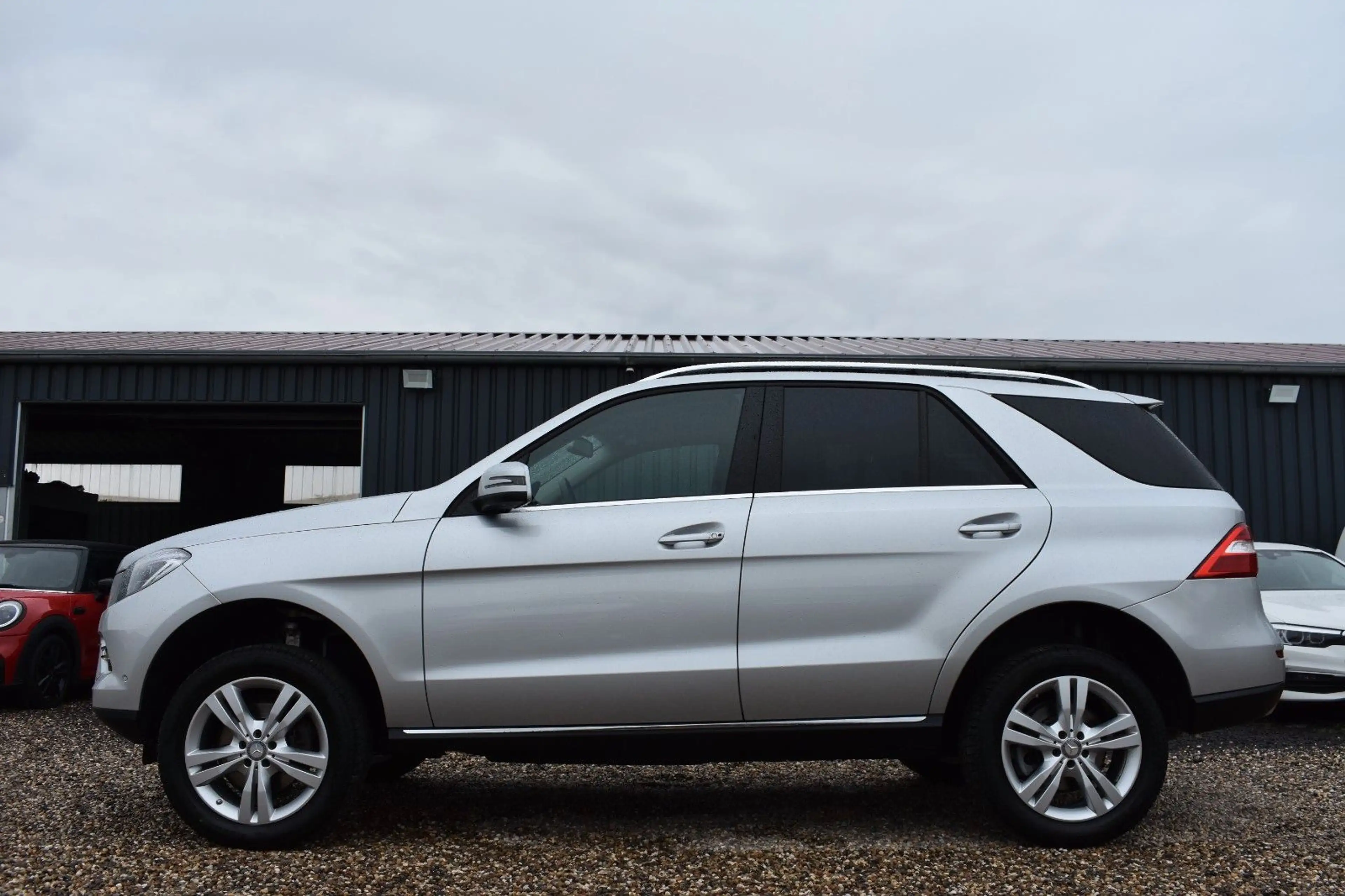 Mercedes-Benz ML 350 CDI BlueTec 4Matic AHK/PANO/DISTRONIC — photo 5