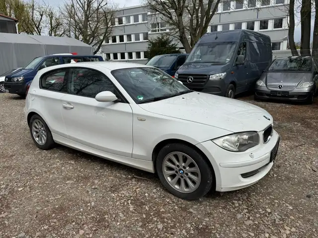 BMW 120 1 Limousine 120i*BI-XENON**