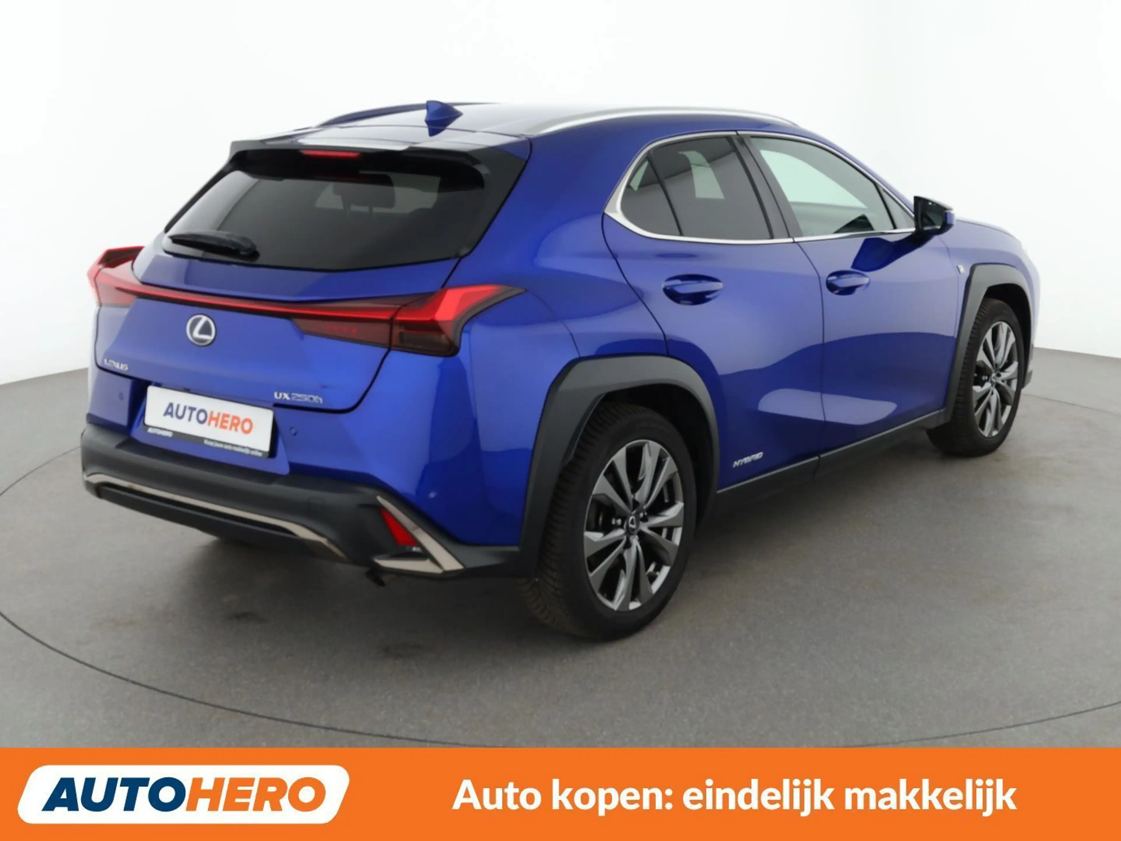 Lexus UX 250h UX 250h F SPORT — photo 6