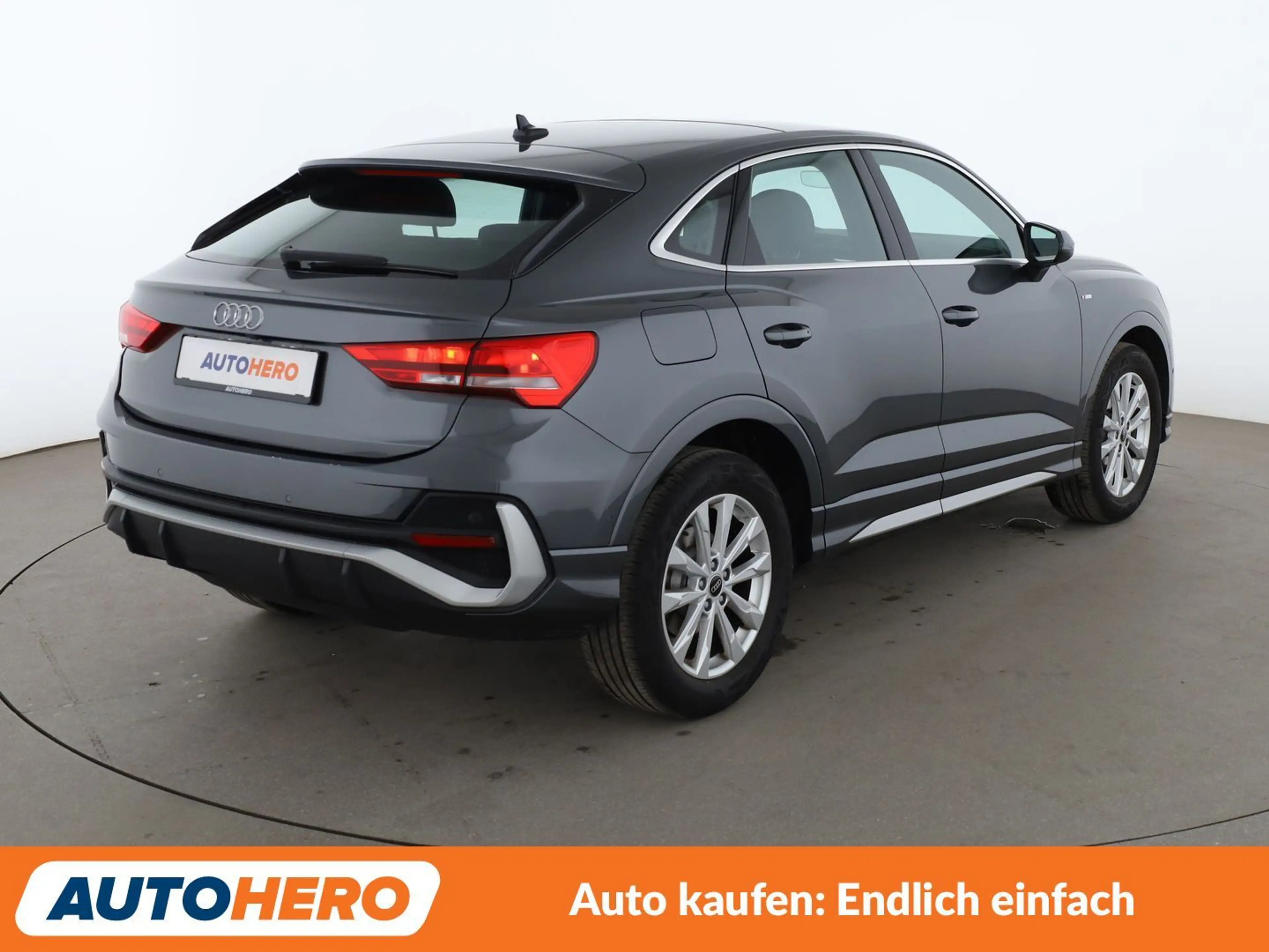 Audi Q3 35 TFSI S line Aut.*NAVI*LED*ACC*CAM*PDC*SHZ* — photo 6
