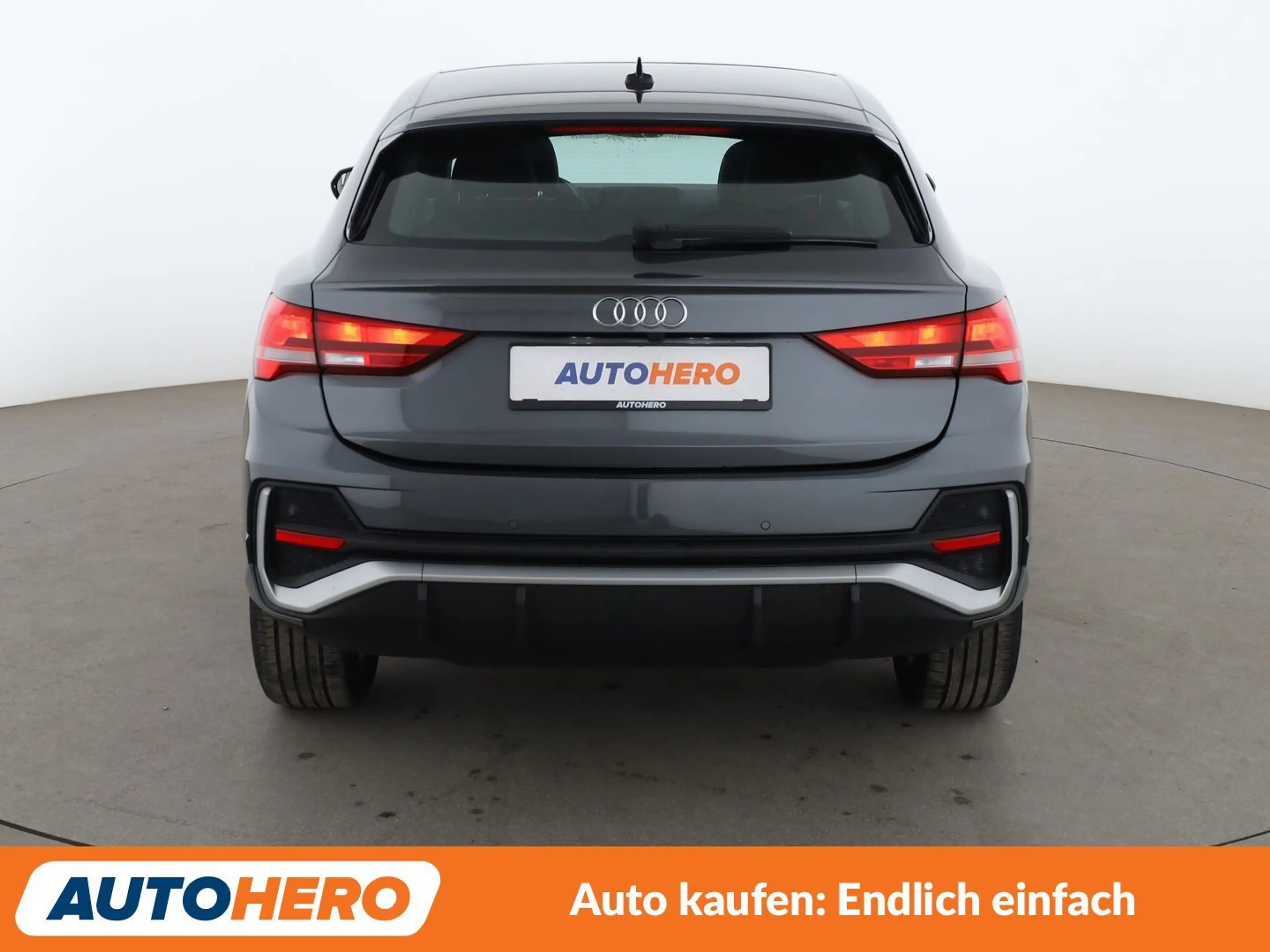 Audi Q3 35 TFSI S line Aut.*NAVI*LED*ACC*CAM*PDC*SHZ* — photo 5