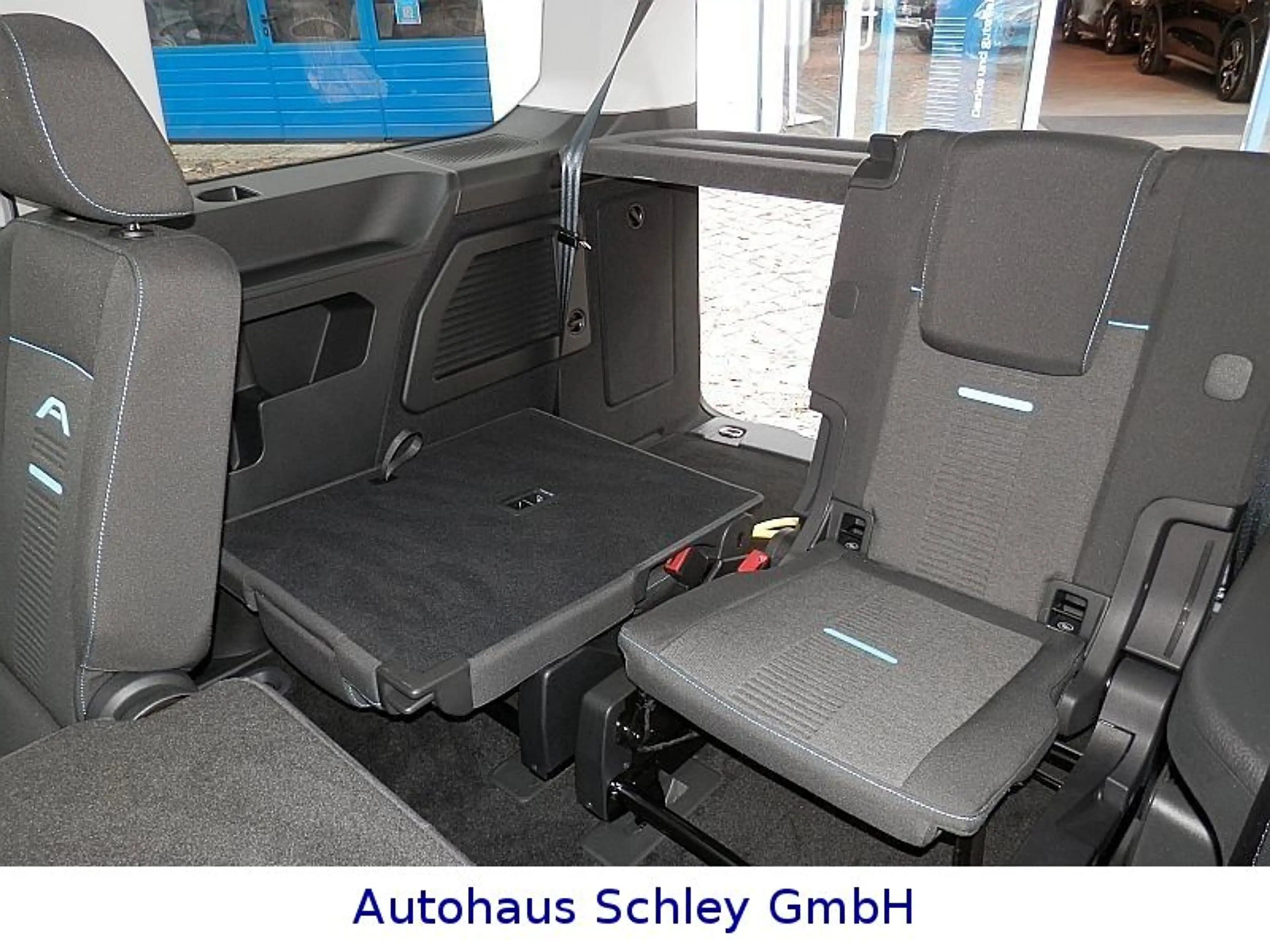 Ford Grand Tourneo Connect PHEV Active*LED*7Sitze*AGR — photo 14