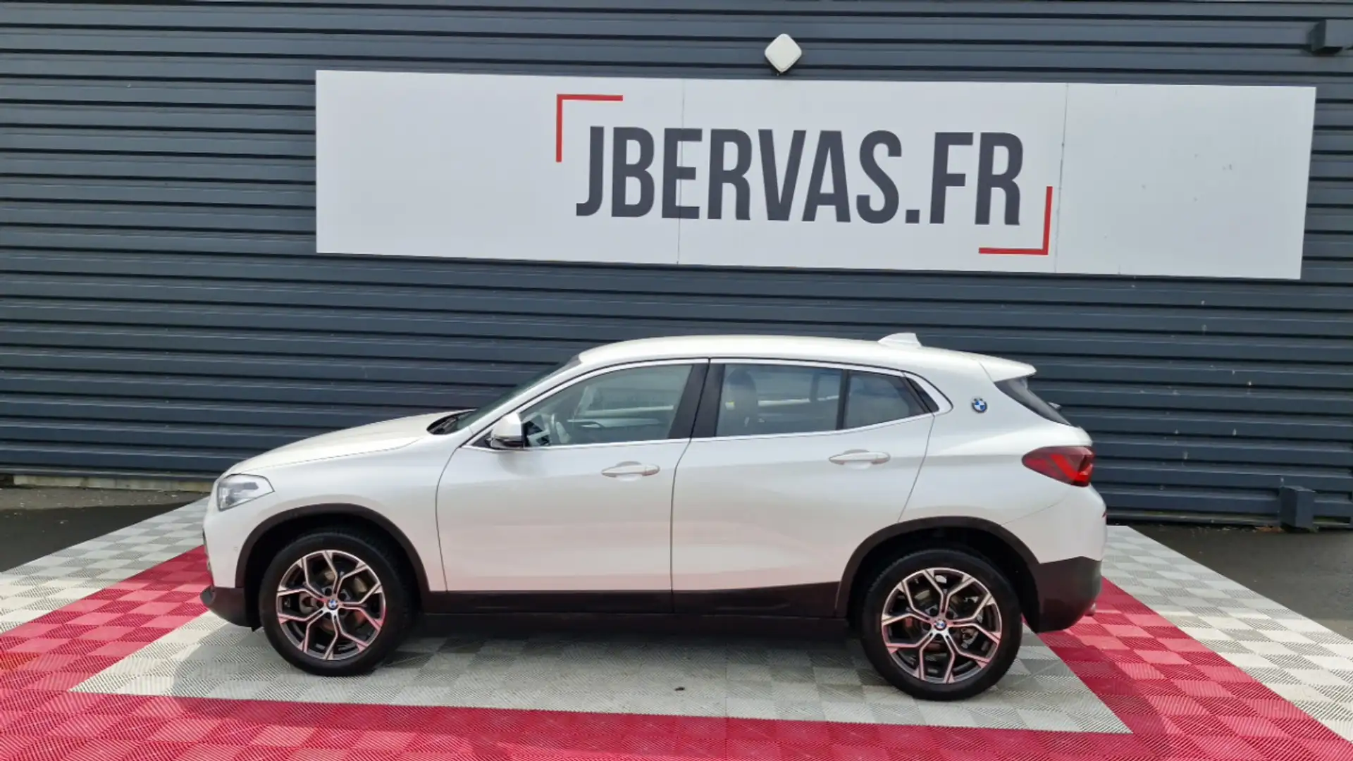 BMW X2 F39 SDRIVE 18I 136 CH BVM6 BUSINESS DESIGN Blanc - 2