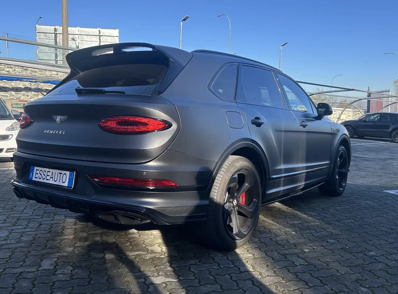 Bentley Bentayga 2023