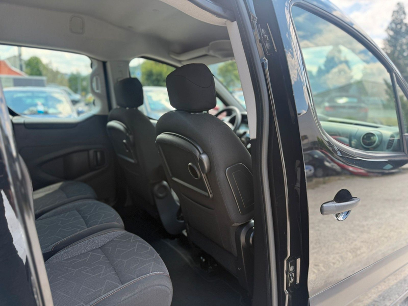 Peugeot Partner Tepee Active, AHK — photo 13