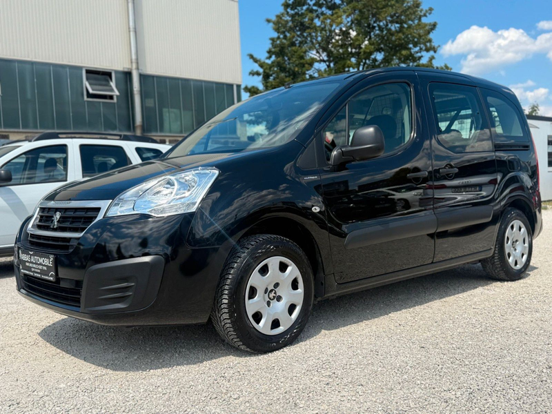 Peugeot Partner Tepee Active, AHK — photo 4