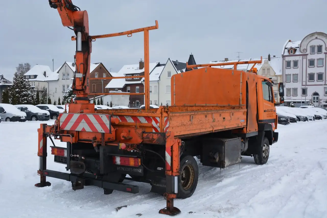 Mercedes-Benz 814/817 Kipper mit Altas Kran, foto 3