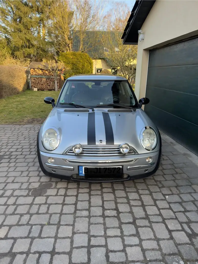 MINI Cooper Plateado - 1