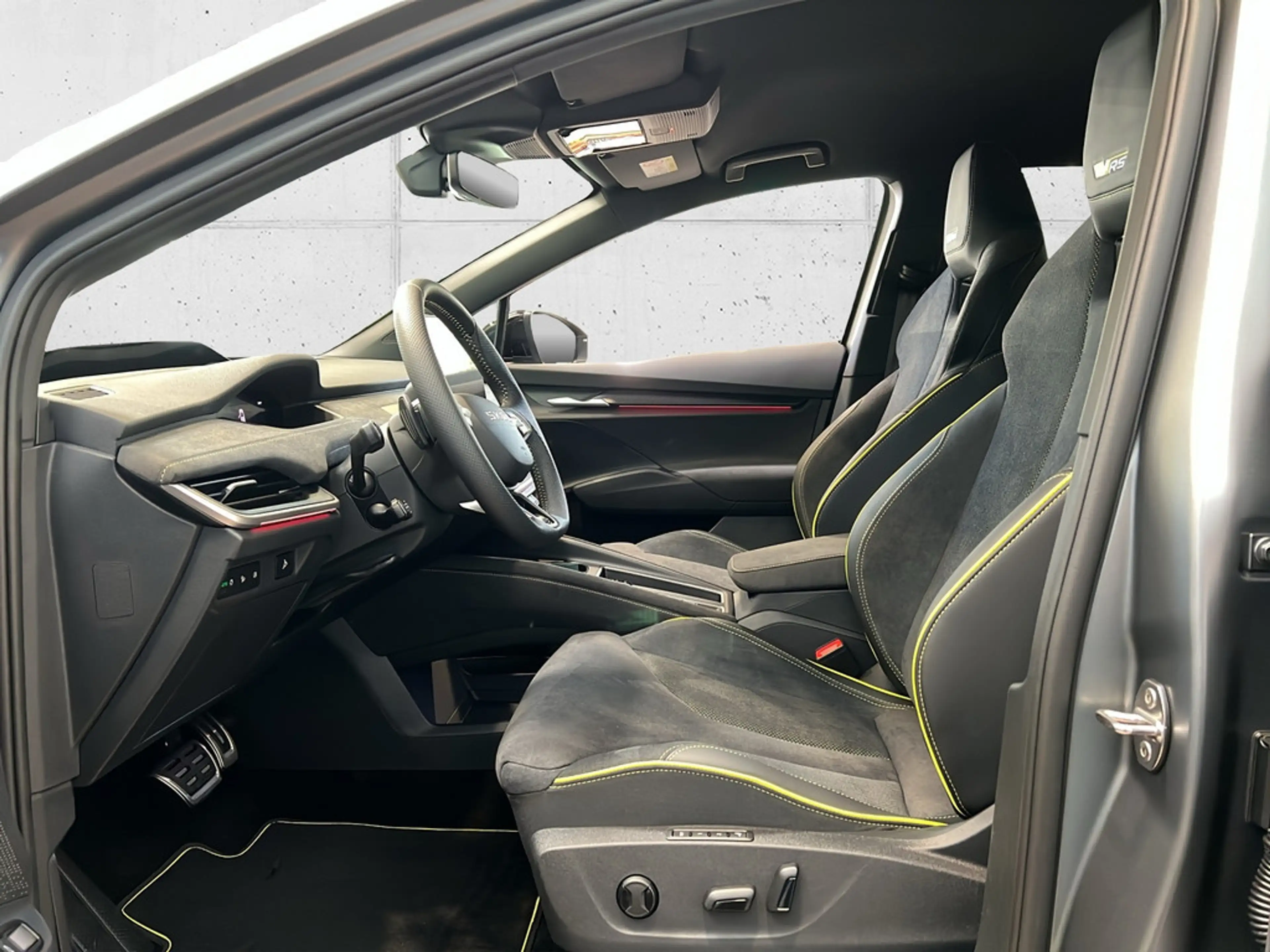 Skoda Elroq RS DCC ACC HUD NAVI MATRIX-LED AHK 360° — photo 10