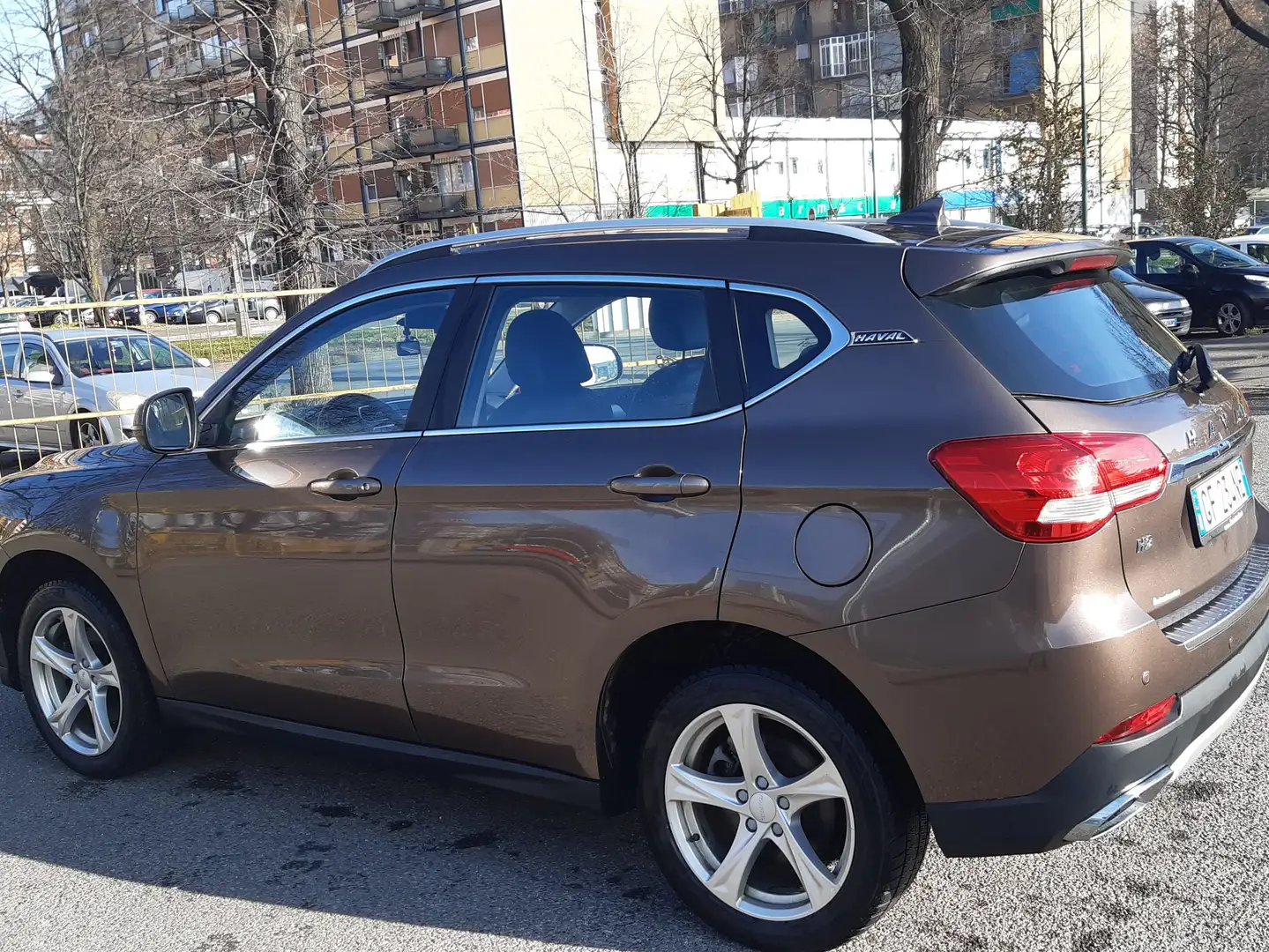 Haval H2 H2 1.5t Premium Gpl Коричневый - 1