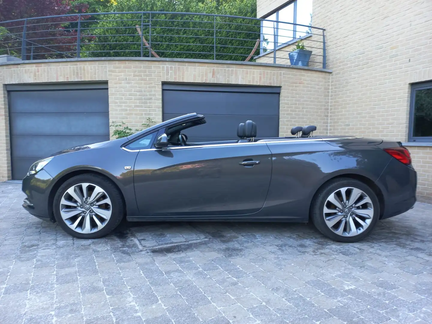 Opel Cascada Cascada 1.4 Cosmo FULL cuir caméra GPS carpass Gris - 1