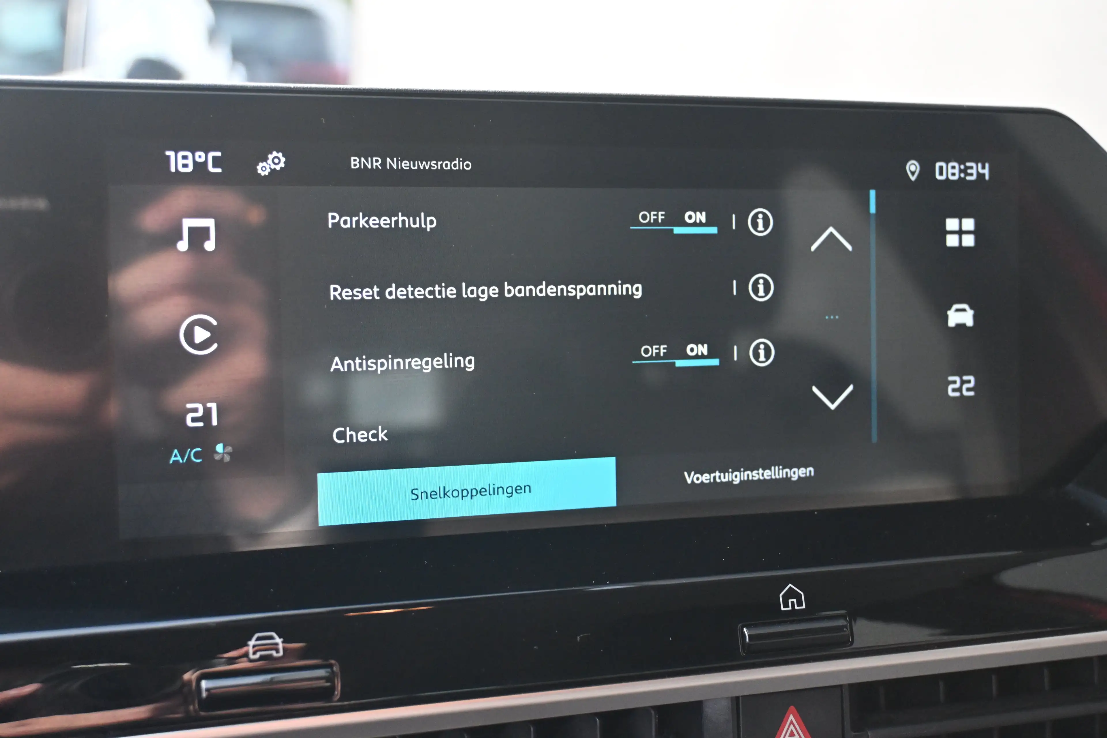 Citroen E-C4 Electric You 50 kWh 3 Fase | Incl. Zomerset | Navigatie by — photo 23