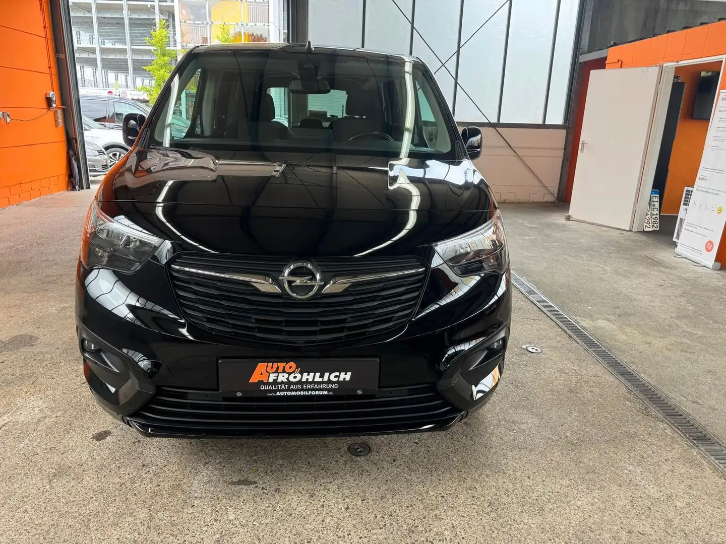 Opel Combo Life E Elegance Automatik Noir - 2