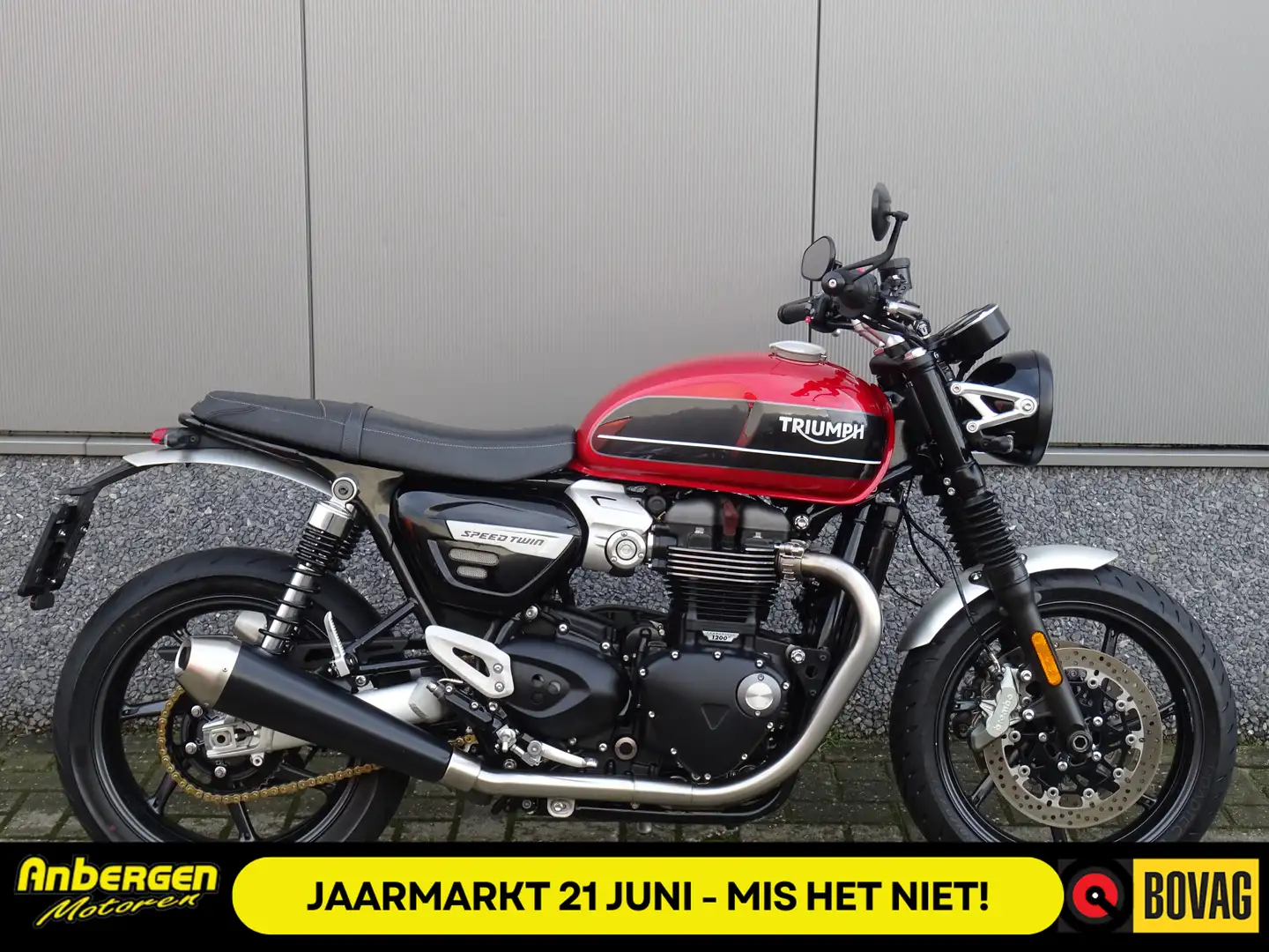 Triumph Speed Twin 1200 Roşu - 1