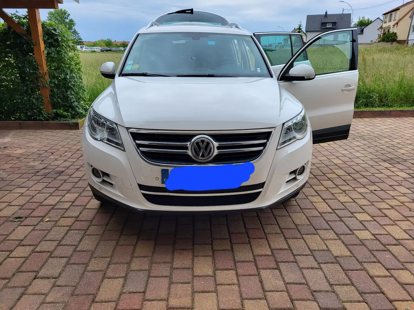 Volkswagen Tiguan 2.0 TDI 140 FAP BlueMotion Technology - 1