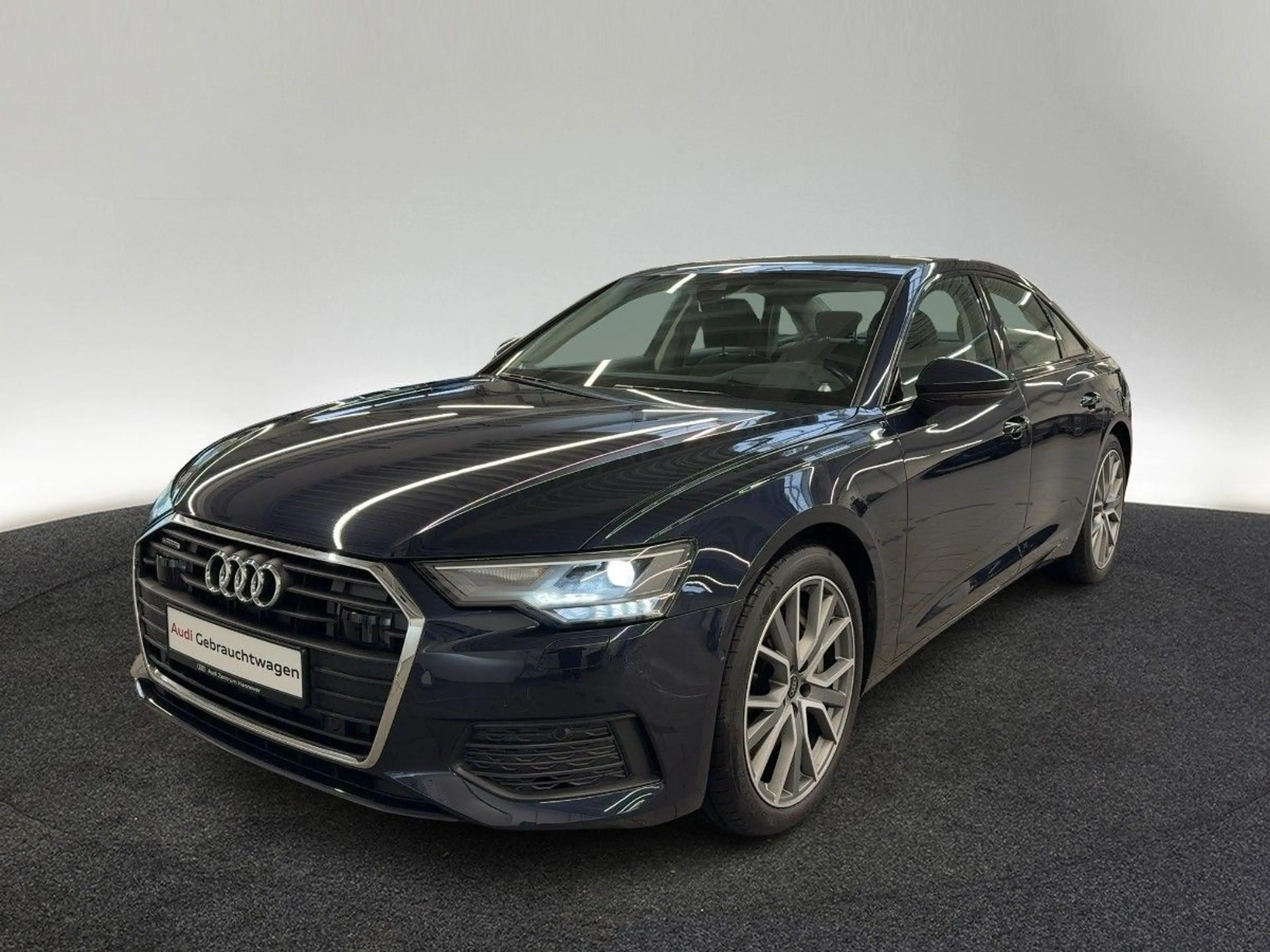 Audi A6 50 TFSI e quattro Head-Up Standklim — photo 3