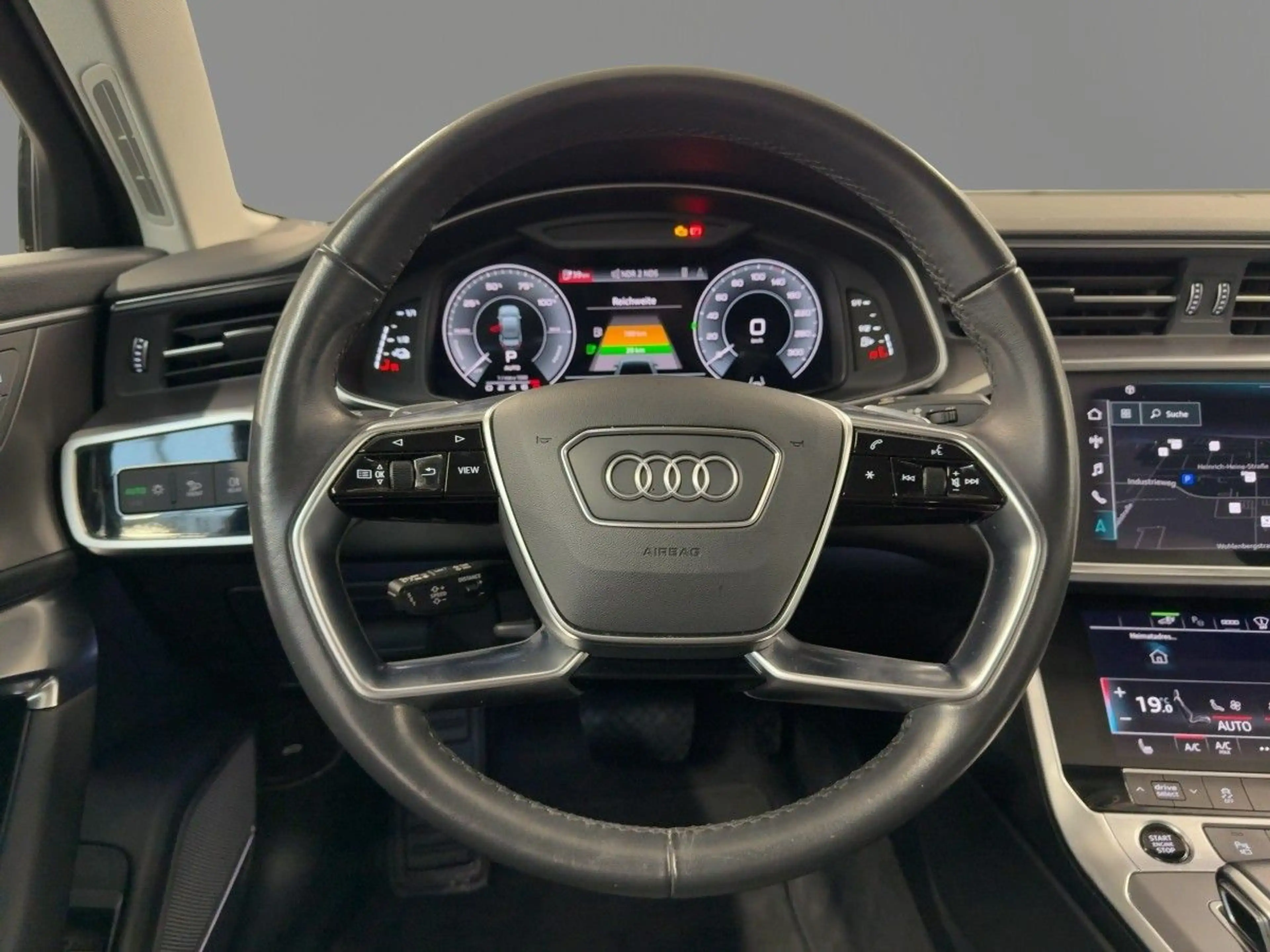Audi A6 50 TFSI e quattro Head-Up Standklim — photo 11
