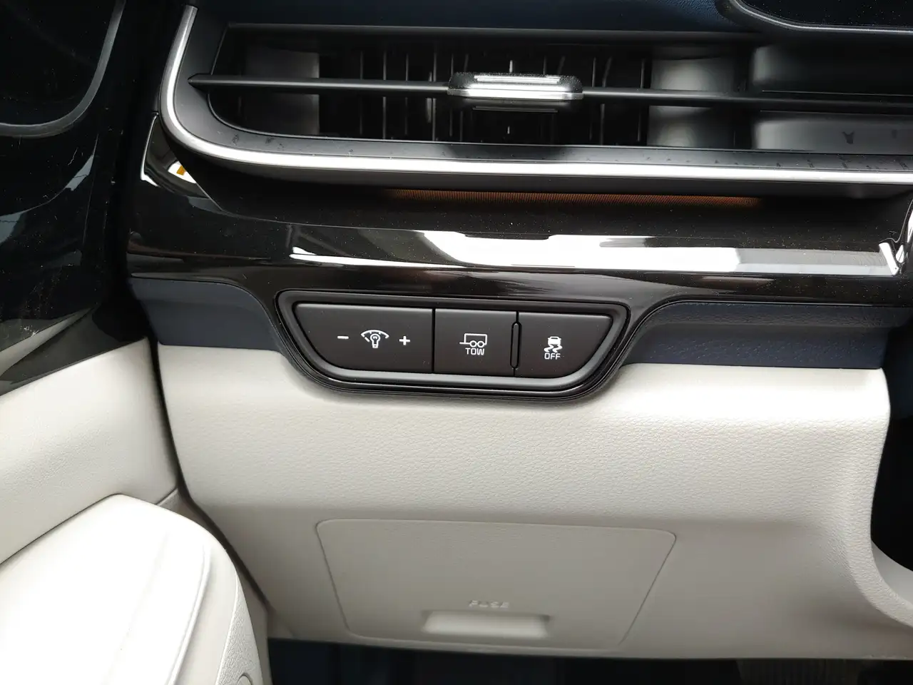 Kia Carnival photo Kia Carnival