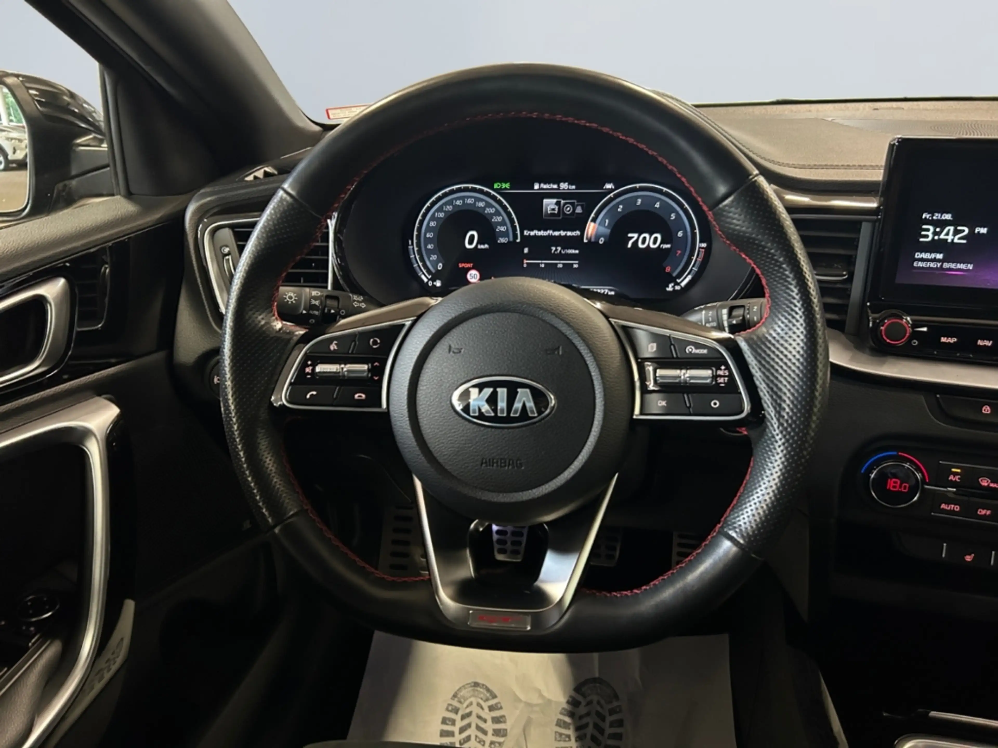 Kia ProCeed / pro_cee'd 1.6 T-GDI GT *Digi CP*Leder*JBL*CAM*SHZ* — photo 12
