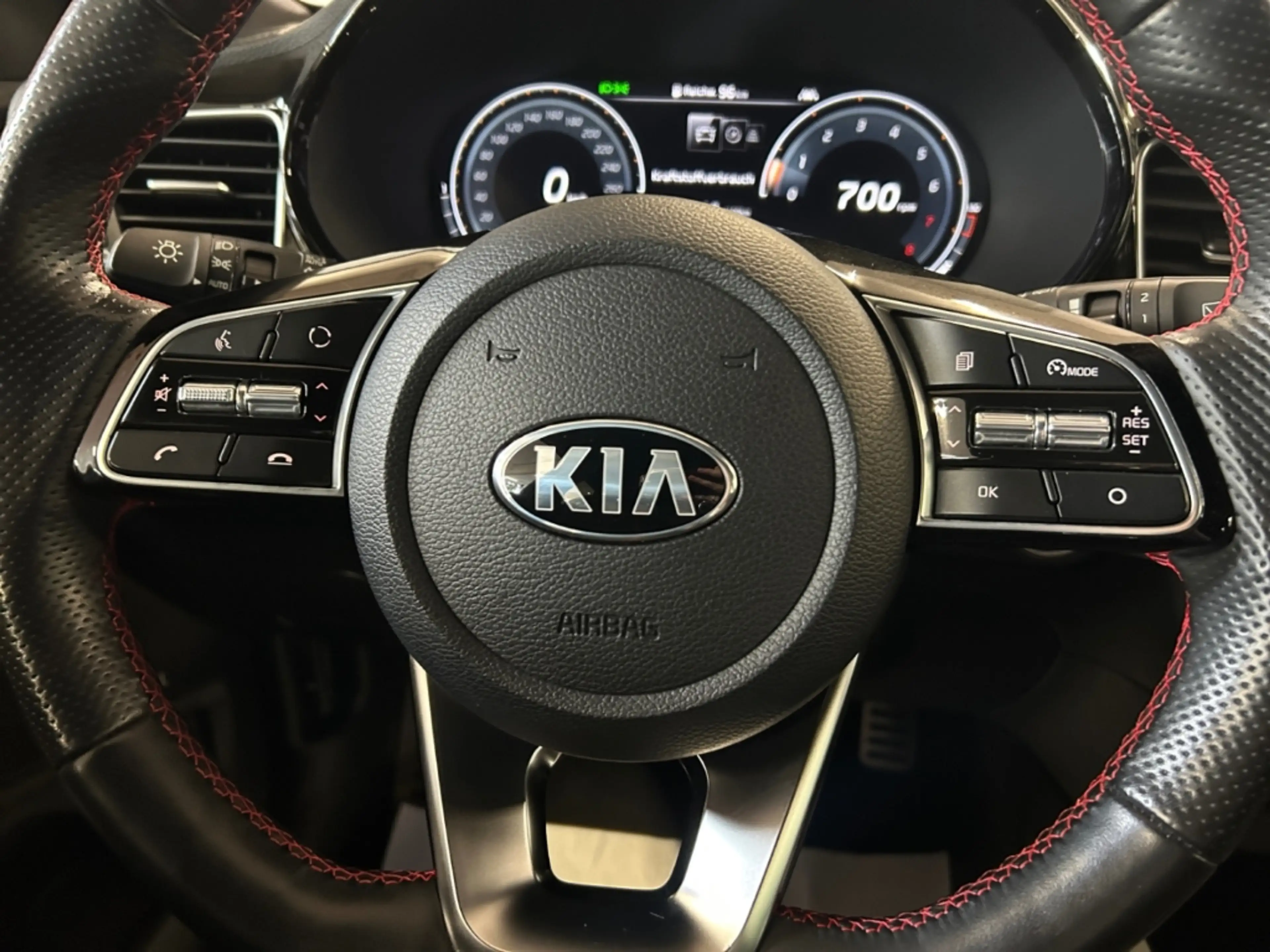 Kia ProCeed / pro_cee'd 1.6 T-GDI GT *Digi CP*Leder*JBL*CAM*SHZ* — photo 13