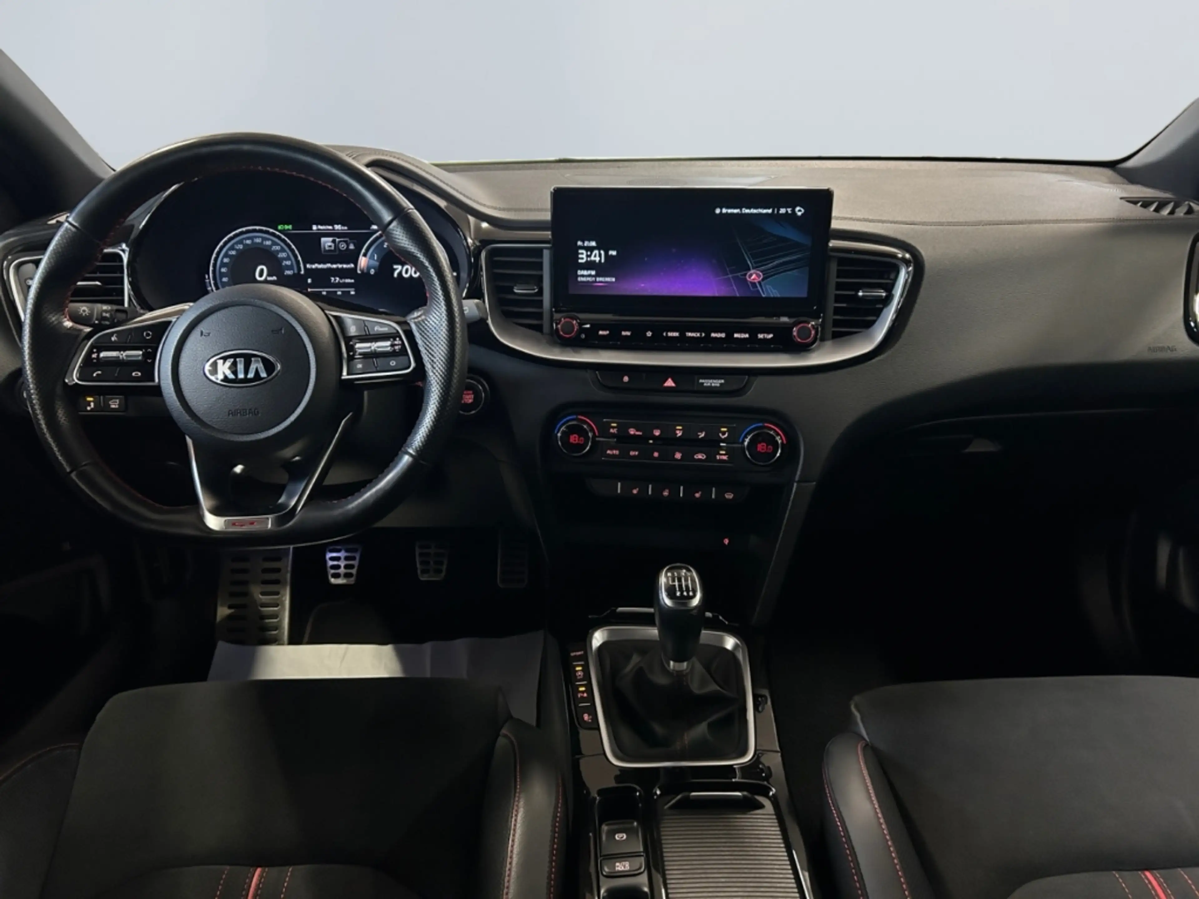 Kia ProCeed / pro_cee'd 1.6 T-GDI GT *Digi CP*Leder*JBL*CAM*SHZ* — photo 11