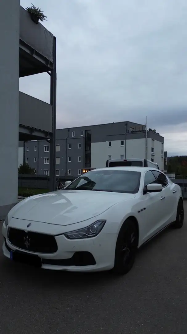 Maserati Ghibli 3.0 V6 ds 275cv auto - 1