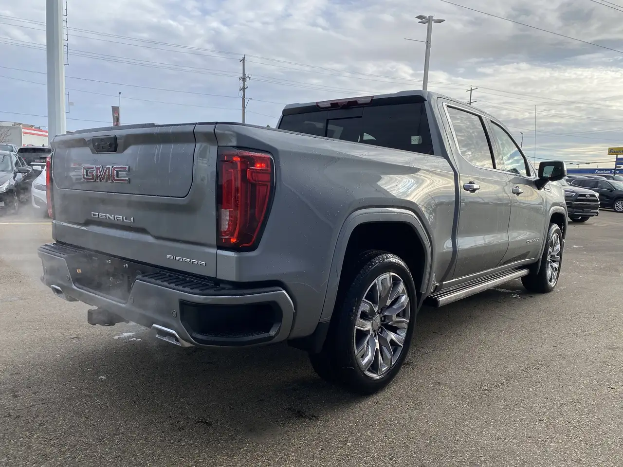 GMC Sierra 1500 снимка GMC Sierra 1500