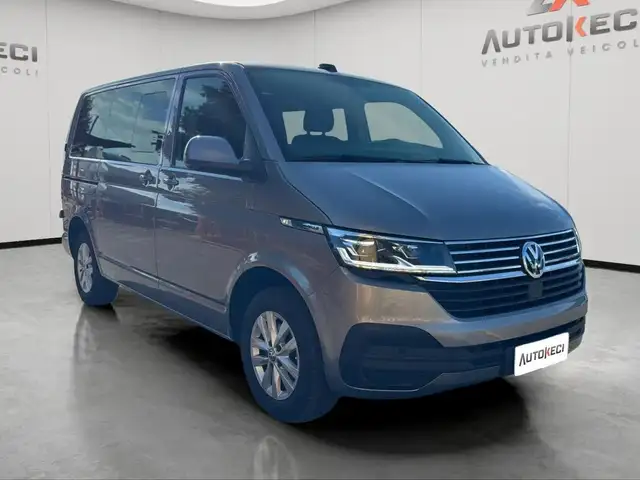 Volkswagen T6.1 Caravelle 2.0 TDI 150CV - 6 POSTI - DSG - EU6DTEMP
