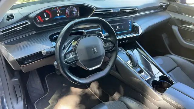 Peugeot 508 view 8