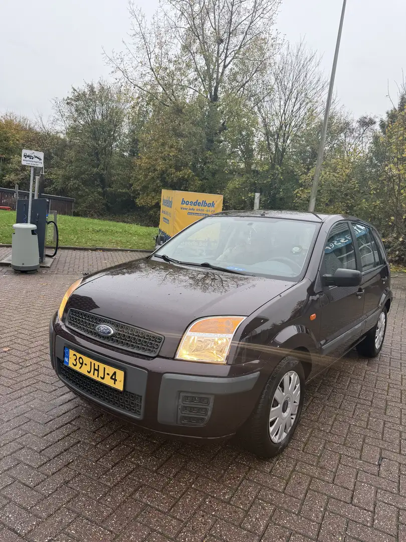 Ford Fusion 1.4-16V Cool & Sound Violet - 1