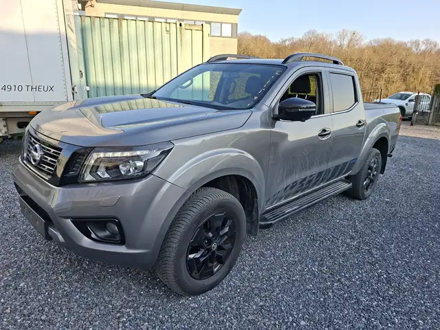 Nissan Navara Navara 2.3 dCi 22500 TVAC !!!!!!!!!