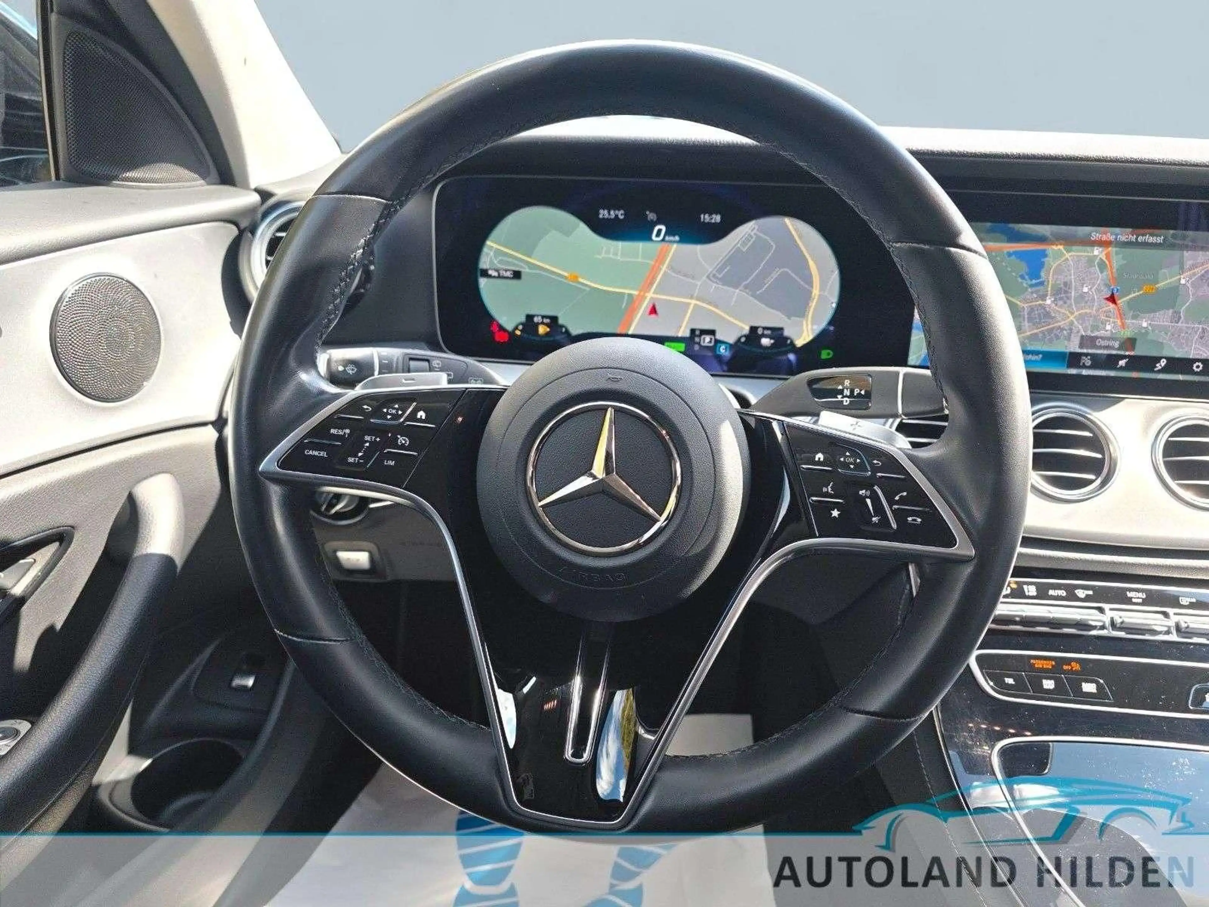 Mercedes-Benz E 300 de T 9G Hybrid Avantgarde Hybrid/360 /1Han — photo 14