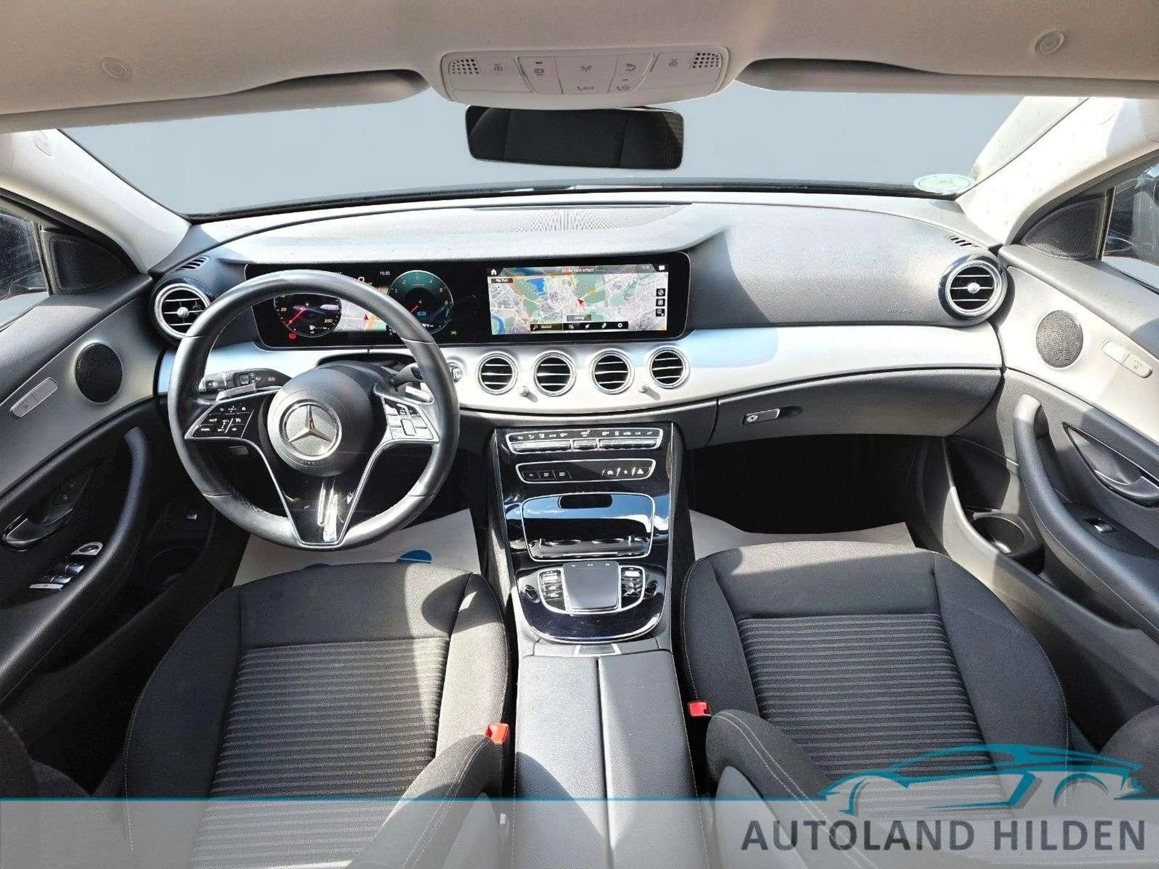 Mercedes-Benz E 300 de T 9G Hybrid Avantgarde Hybrid/360 /1Han — photo 12