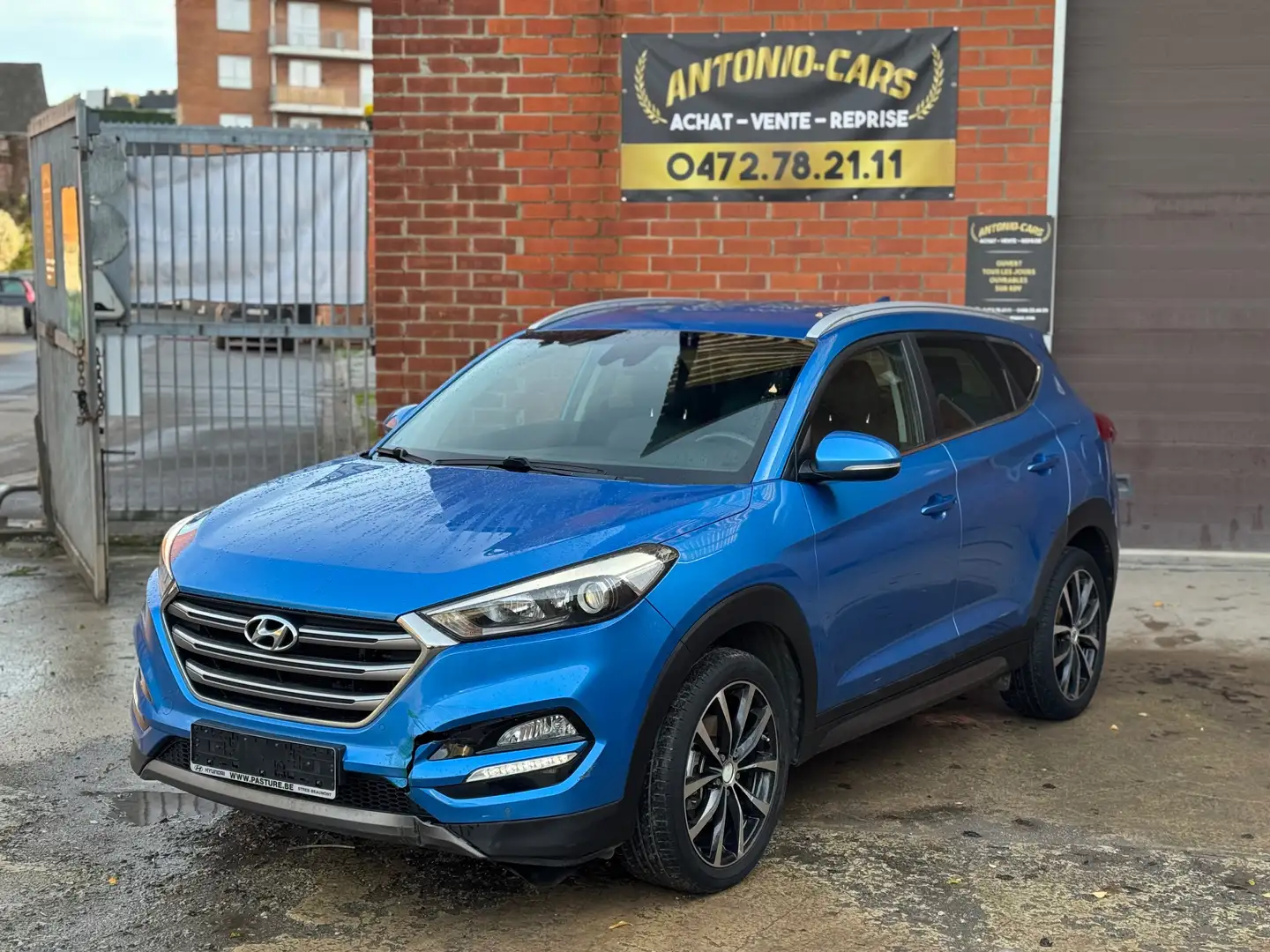 Hyundai TUCSON 1.7 CRDi Premium ISG EURO-6B Bleu - 2