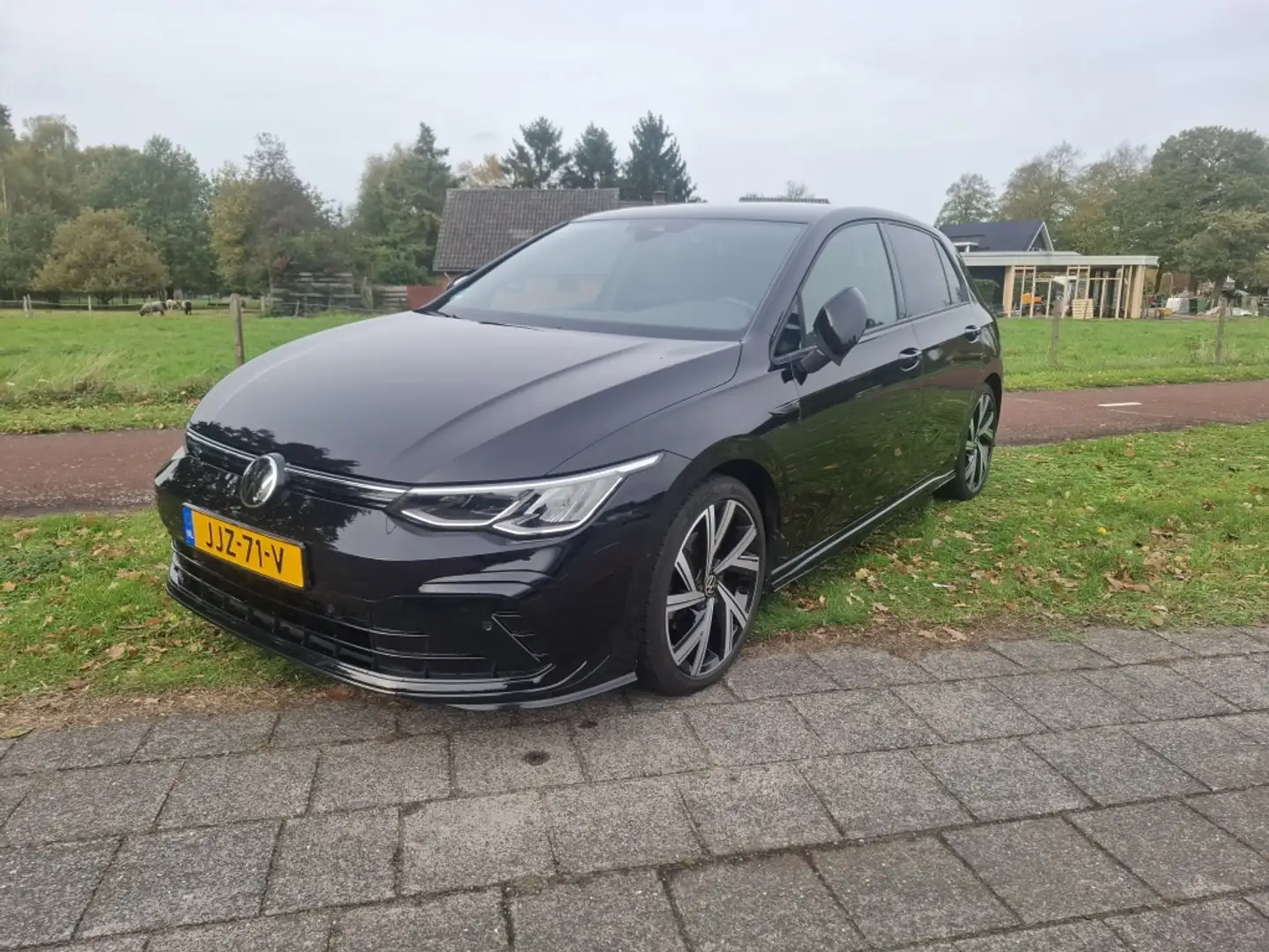 Volkswagen Golf 2.0 TDI R-Line Noir - 1