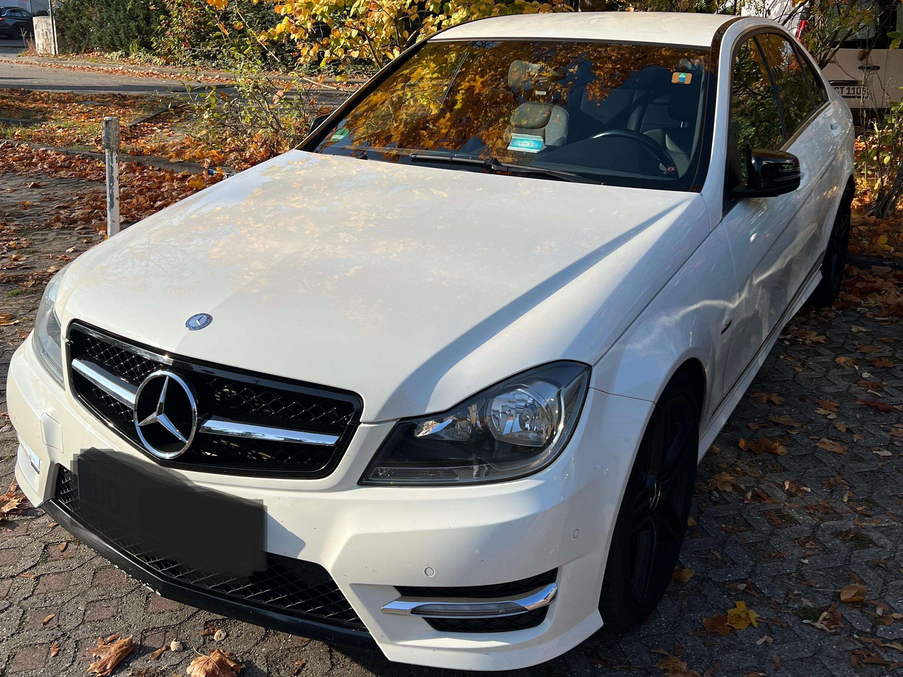 Second hand Mercedes Benz C-Class 200
