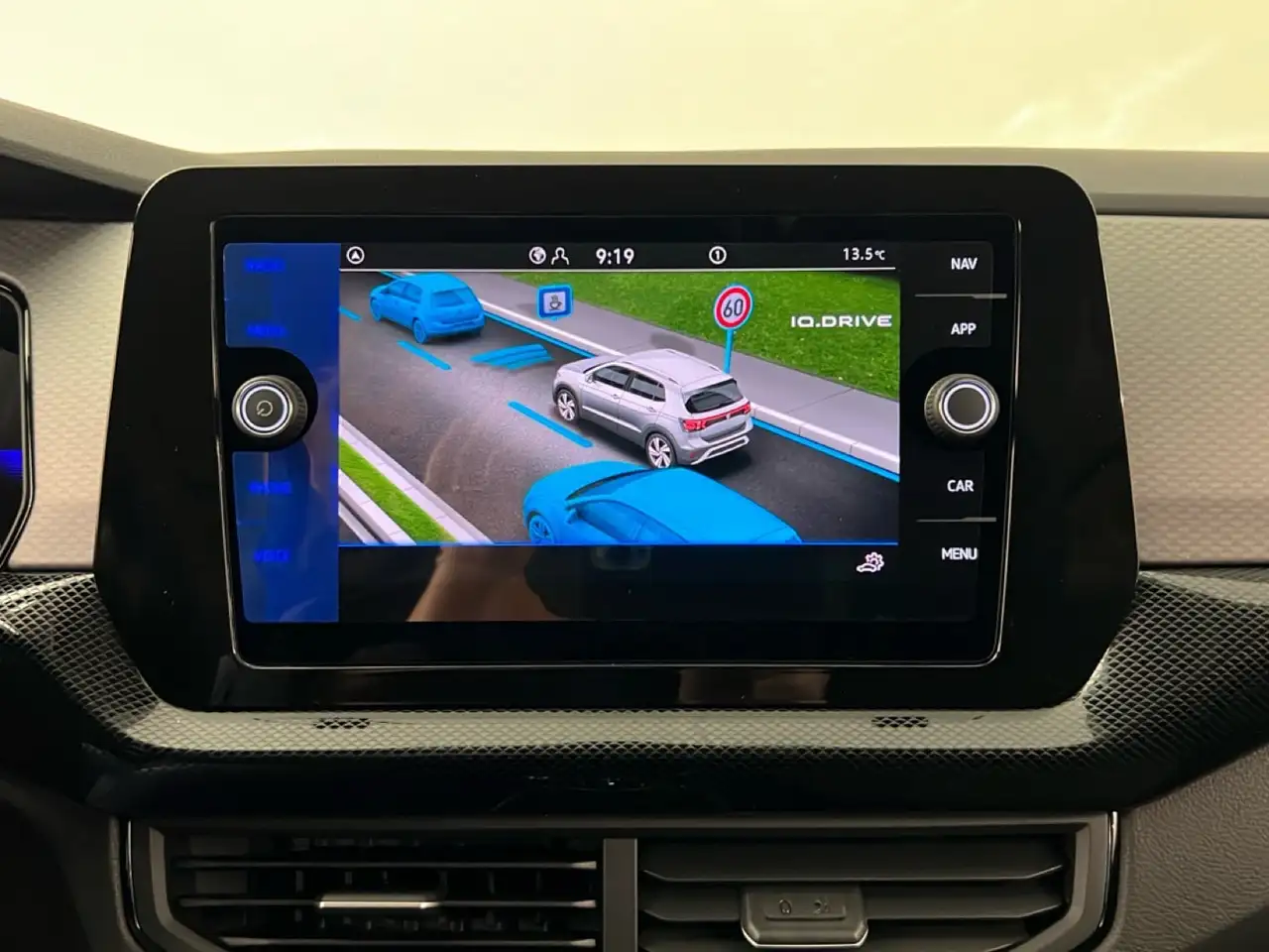 Volkswagen T-Cross 1.0 TSI Edition Plus DSG 15