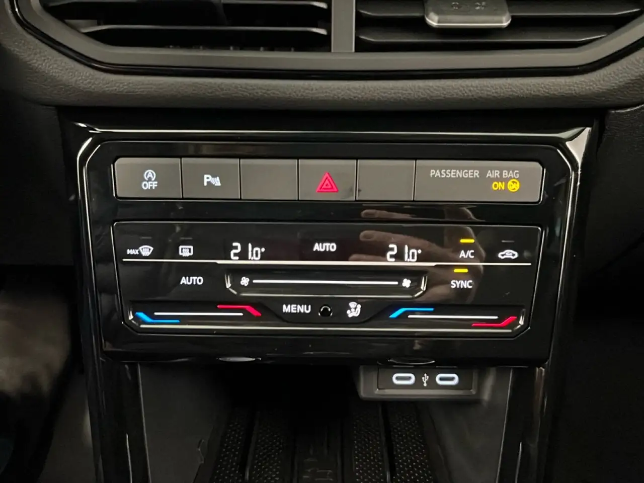 Volkswagen T-Cross 1.0 TSI Edition Plus DSG 12