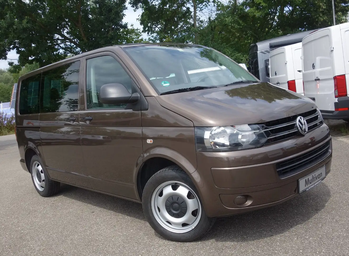 Volkswagen T5 Multivan VW T5.2 Multivan 4Motion Braun - 1