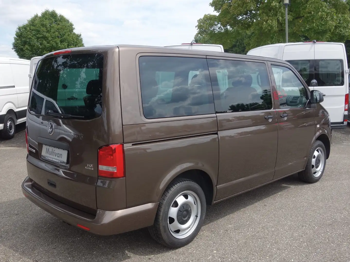Volkswagen T5 Multivan VW T5.2 Multivan 4Motion Braun - 2