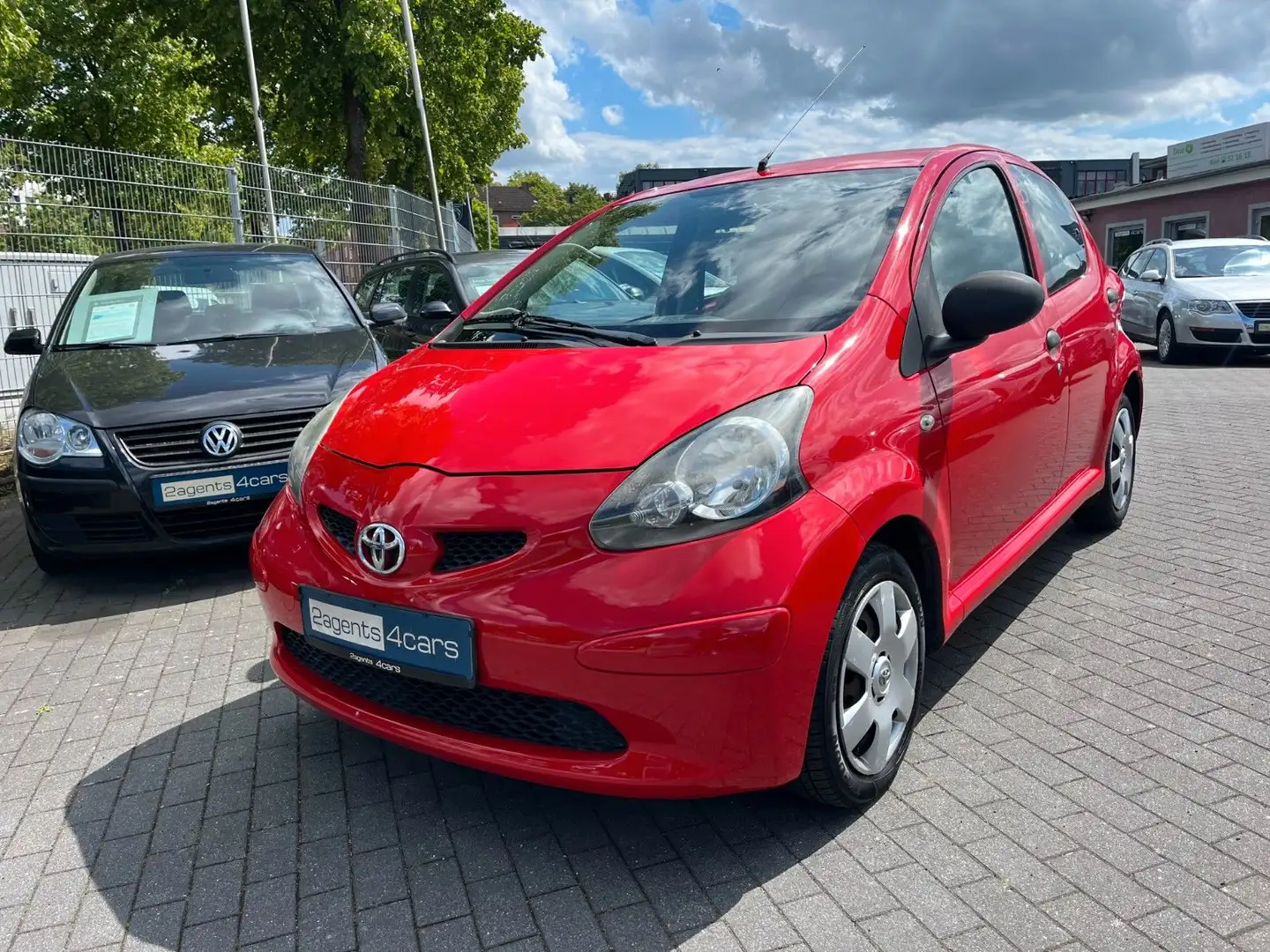 Toyota Aygo AYGO Basis°Garantie°HU neu°Isofix° Roşu - 1