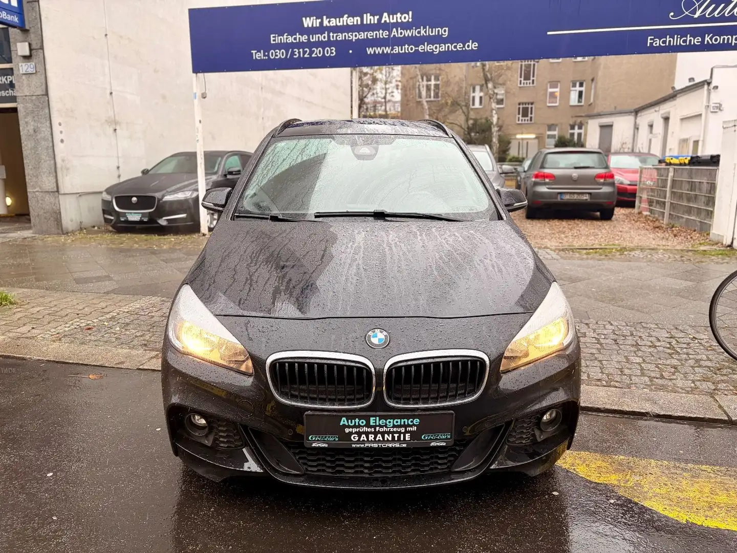 BMW 218 i Gran Tourer M Sport 7-Sitz inkl. Garantie! Schwarz - 2