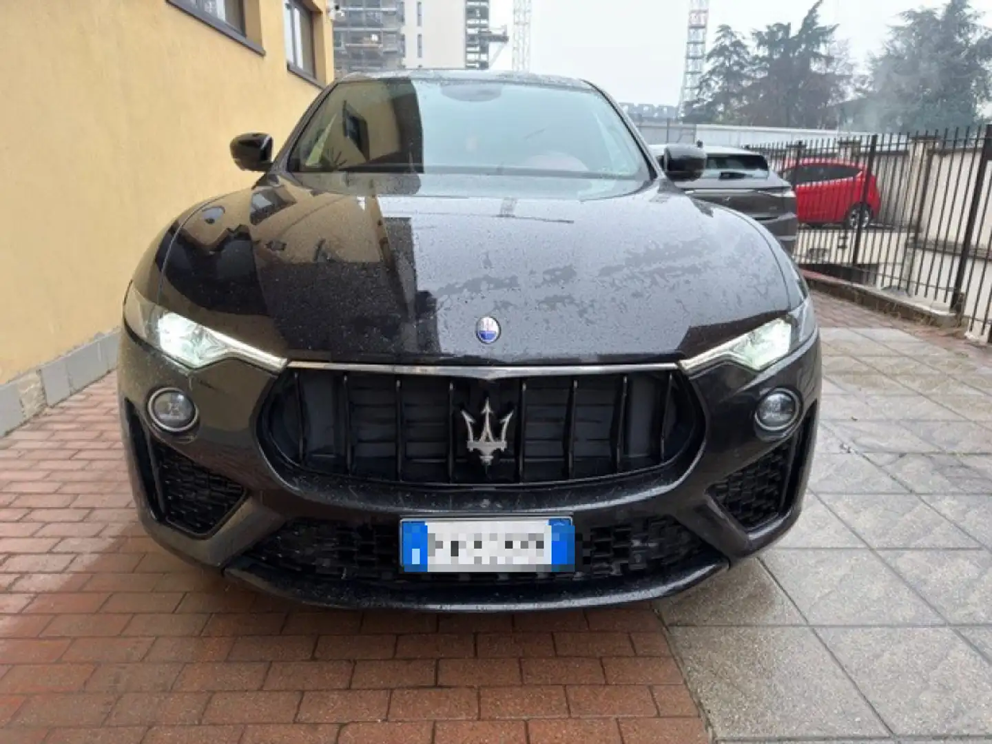 Maserati Levante V6 Diesel AWD Gransport Noir - 2