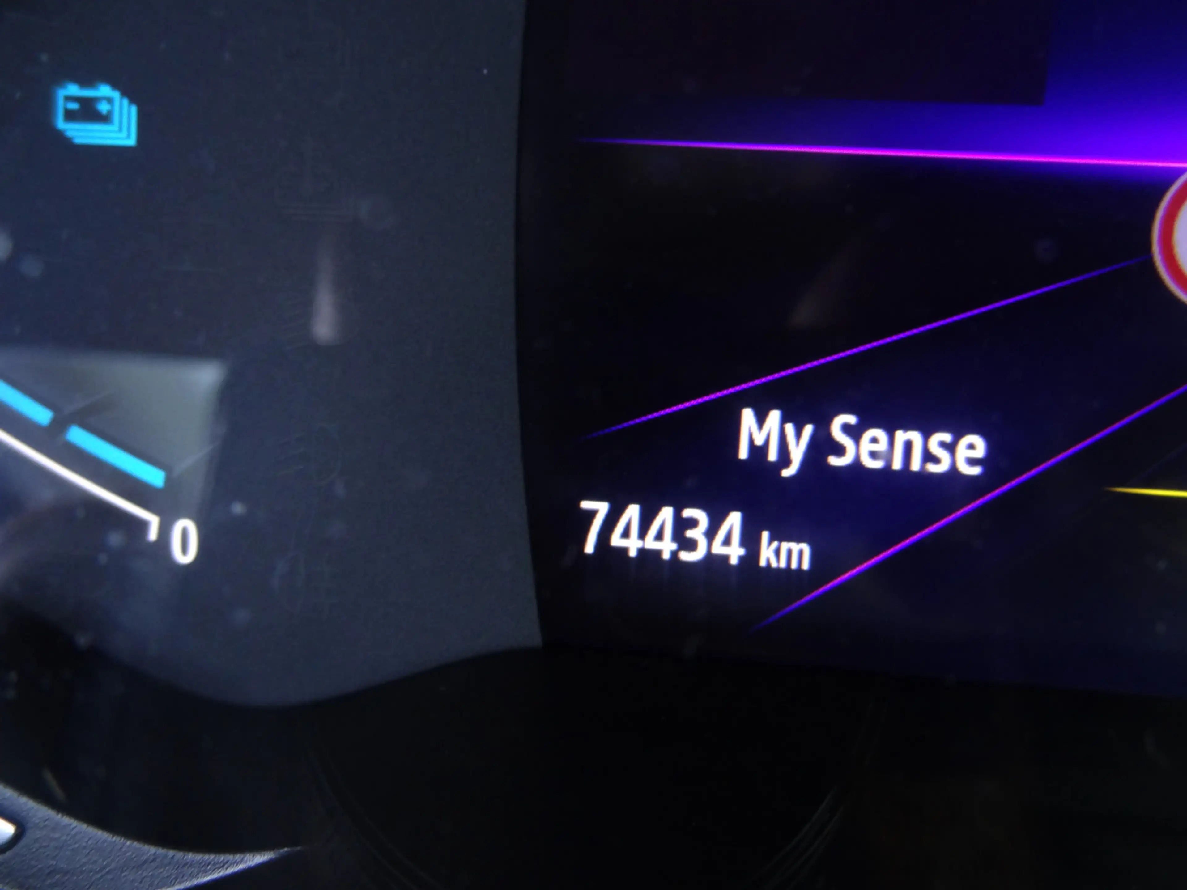 Renault Captur 1.6 E-Tech Hybrid 145 Intens — photo 20