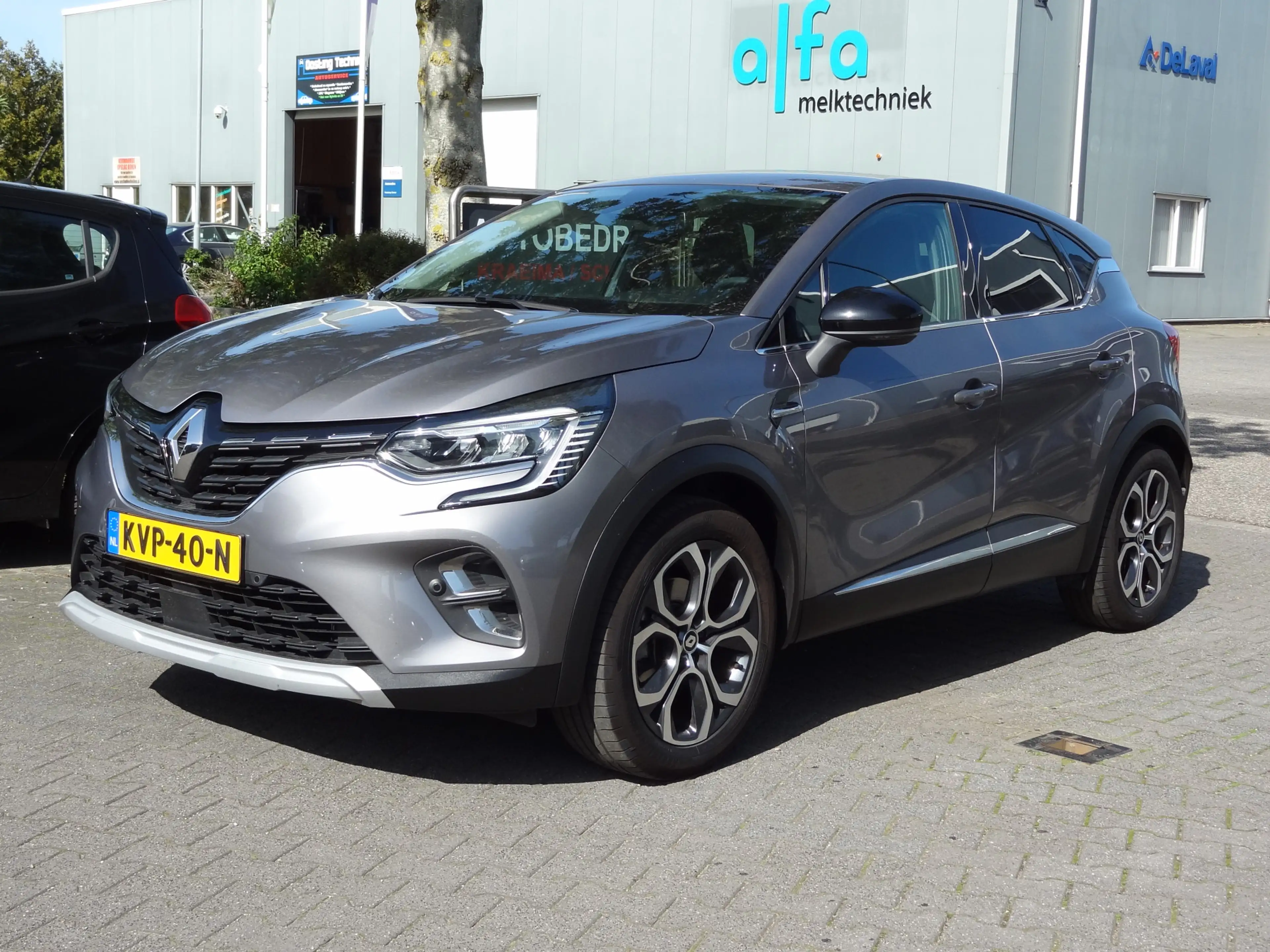 Renault Captur 1.6 E-Tech Hybrid 145 Intens — photo 4